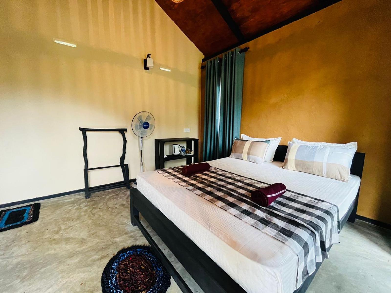 Deluxe Room (2 Adults + 1 Child) photo 1