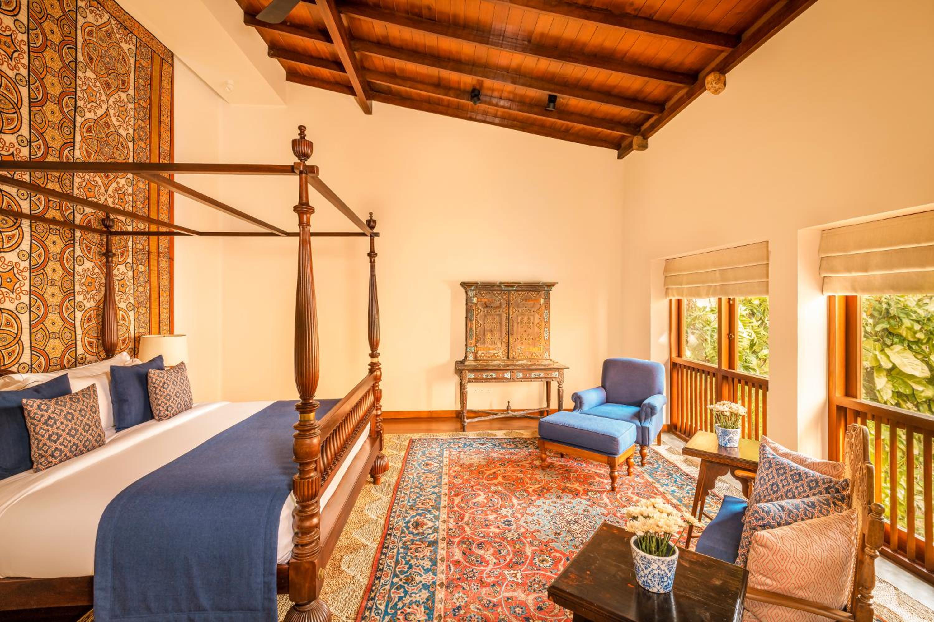 Deluxe King Room photo 2