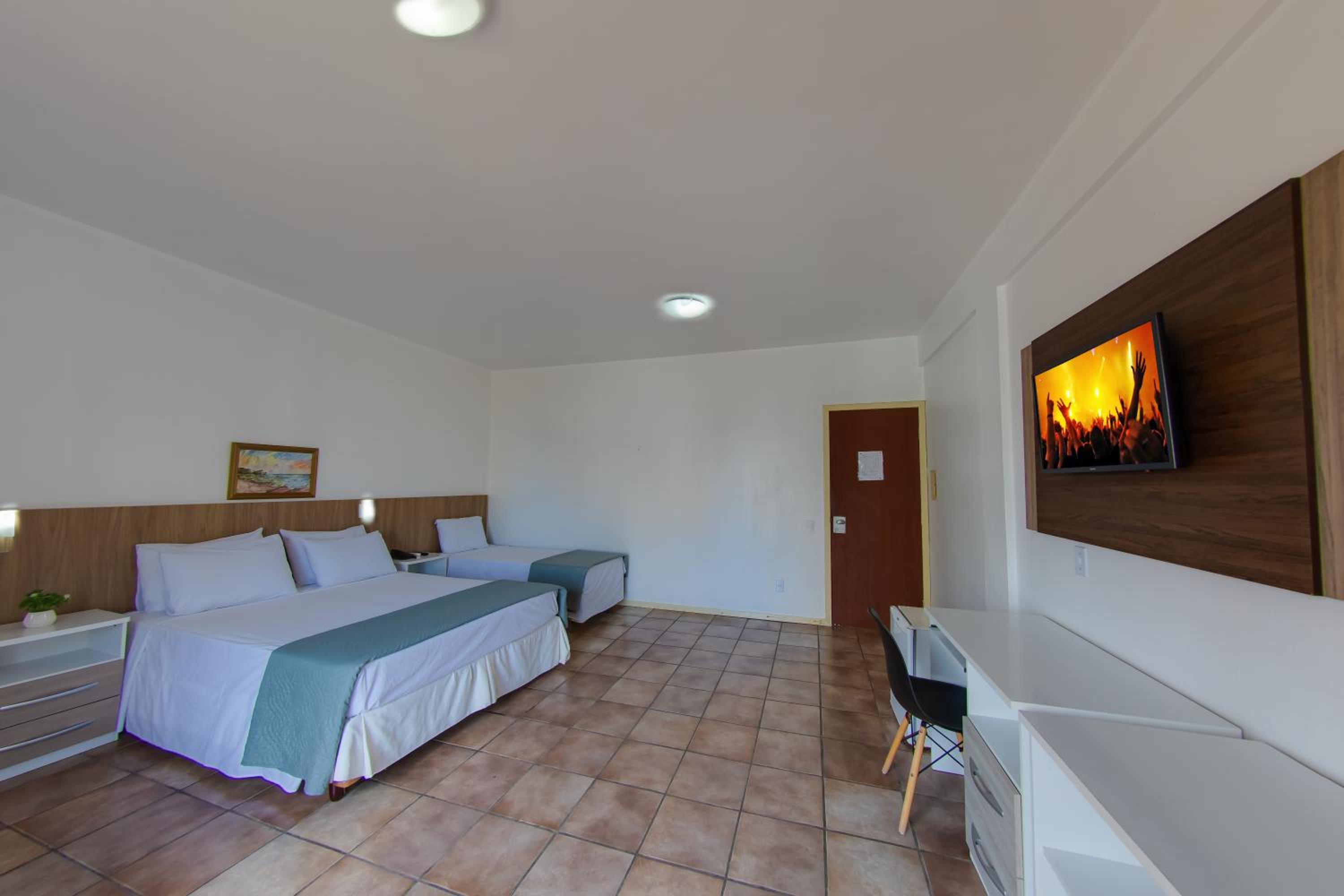 Standard Triple Room with Sea View photo 2