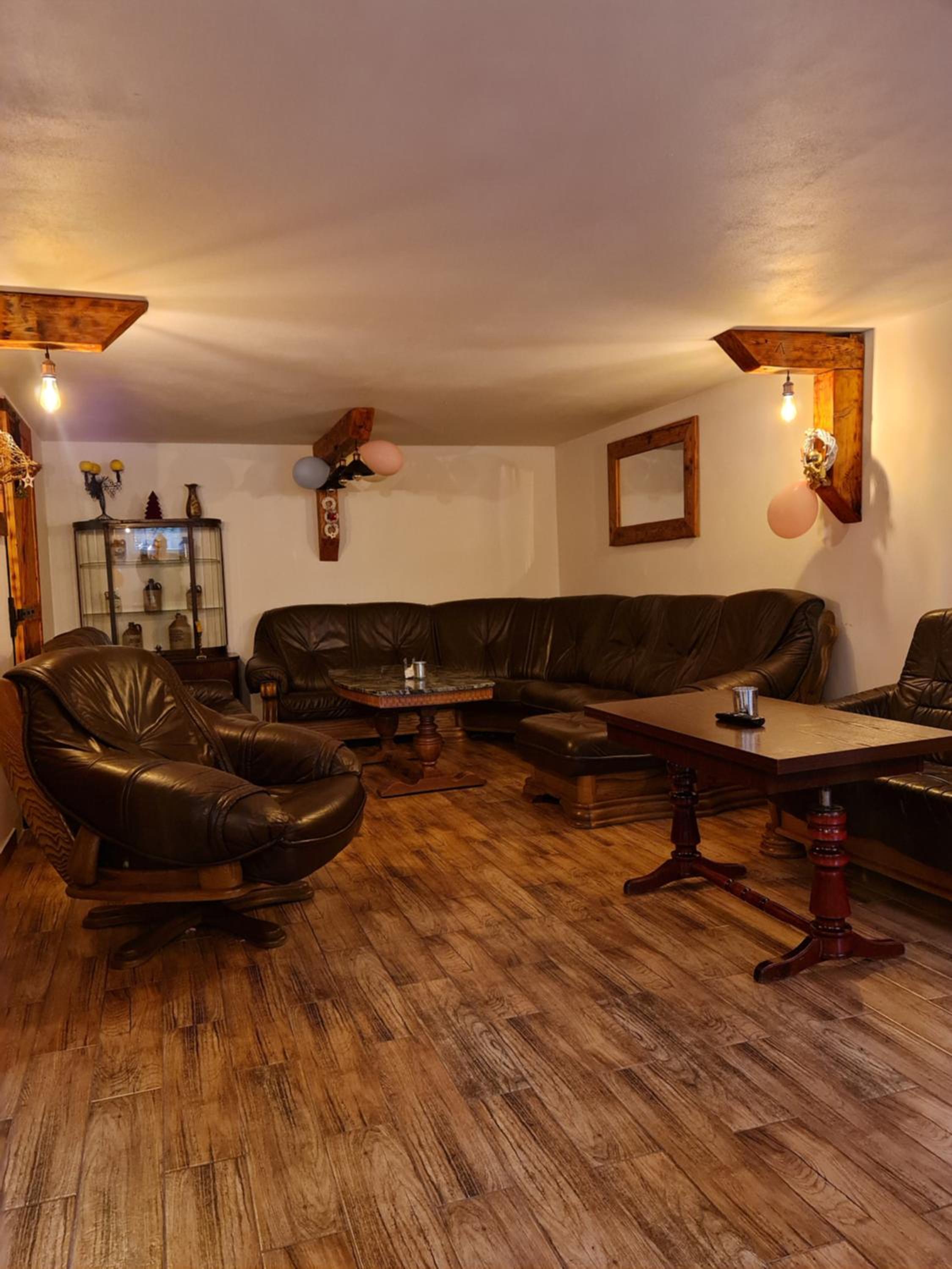 Large Double or Twin Room photo 1