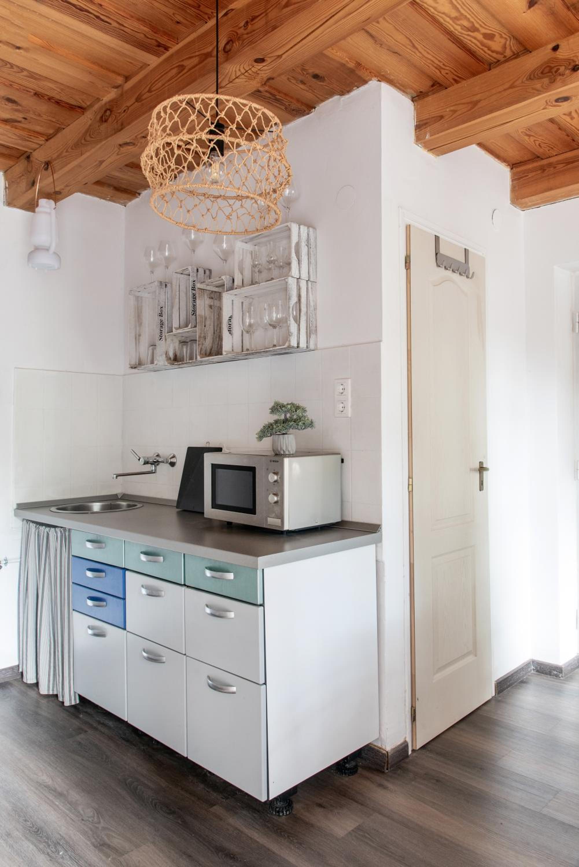Four-Bedroom House - Photo 8