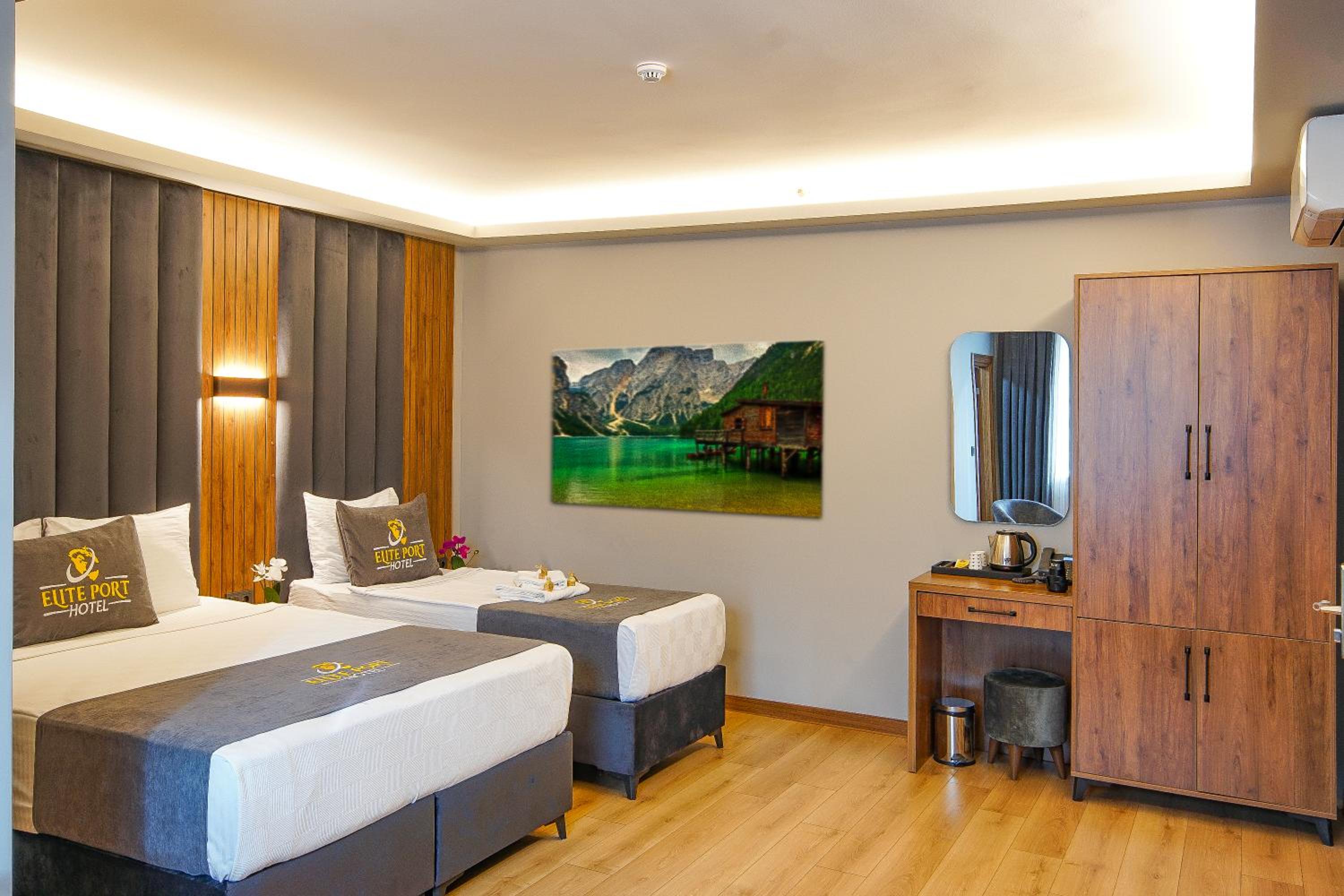 Superior Twin Room photo 3