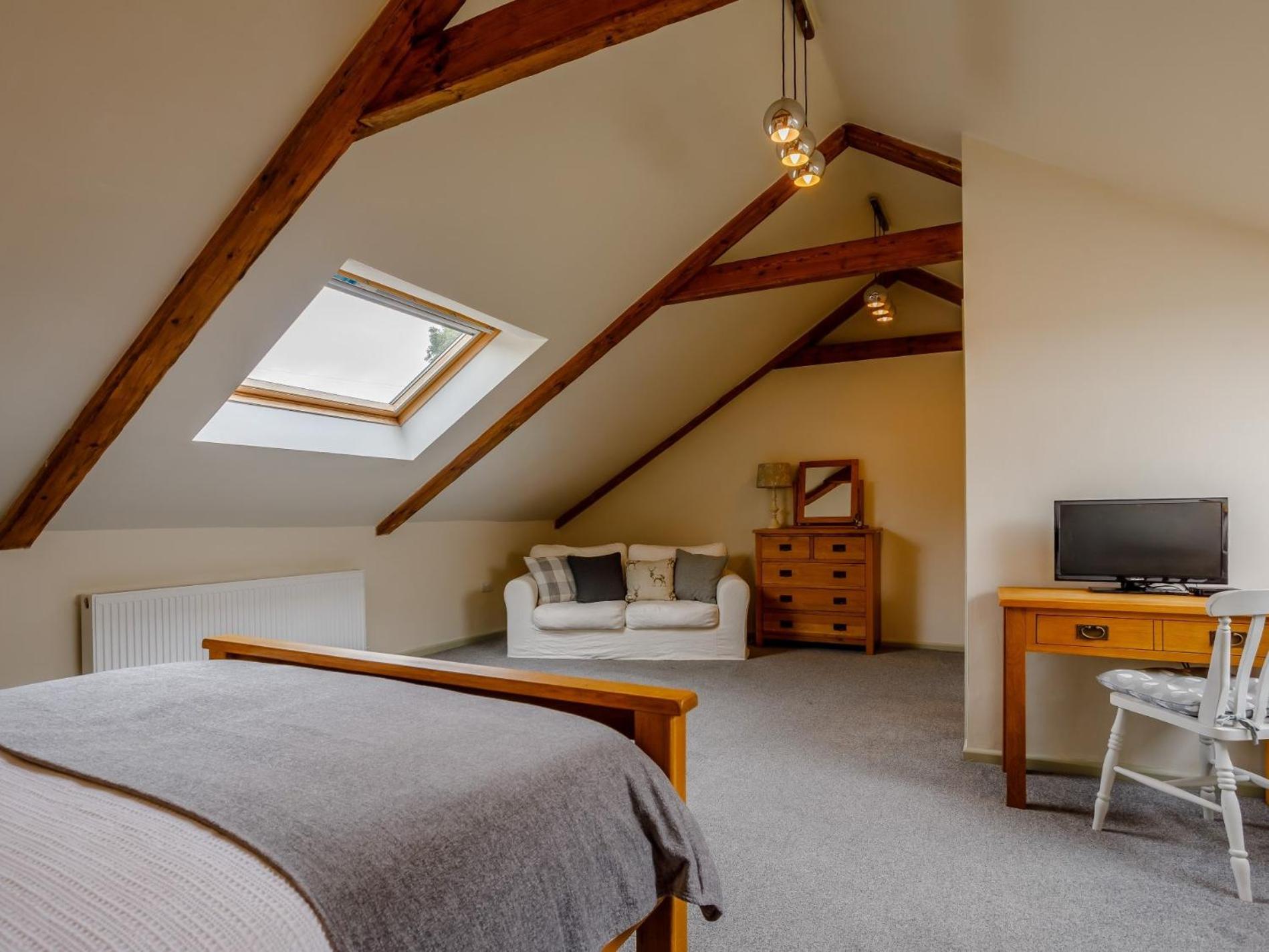 One-Bedroom House photo 1