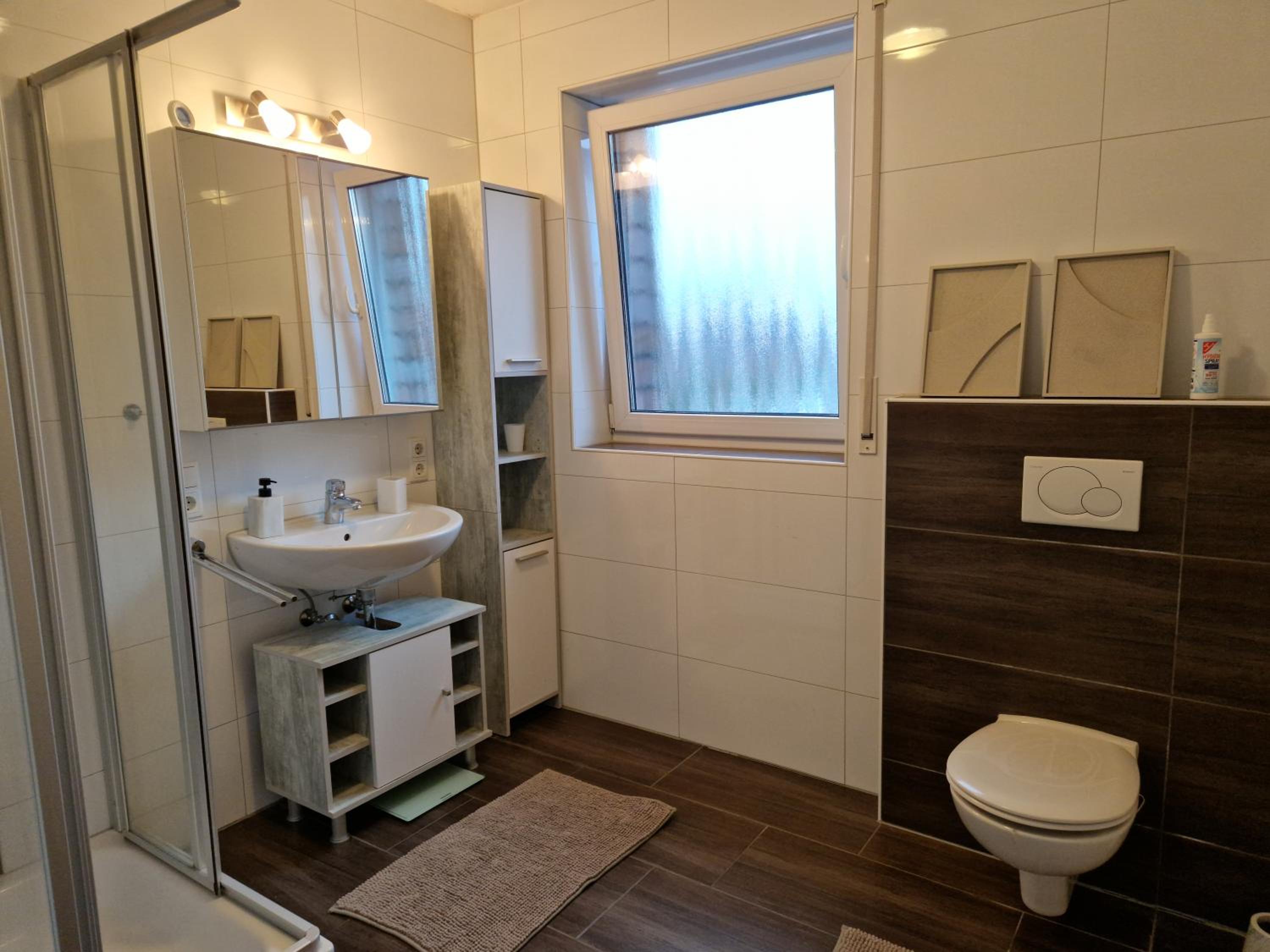 One-Bedroom Apartment photo 3