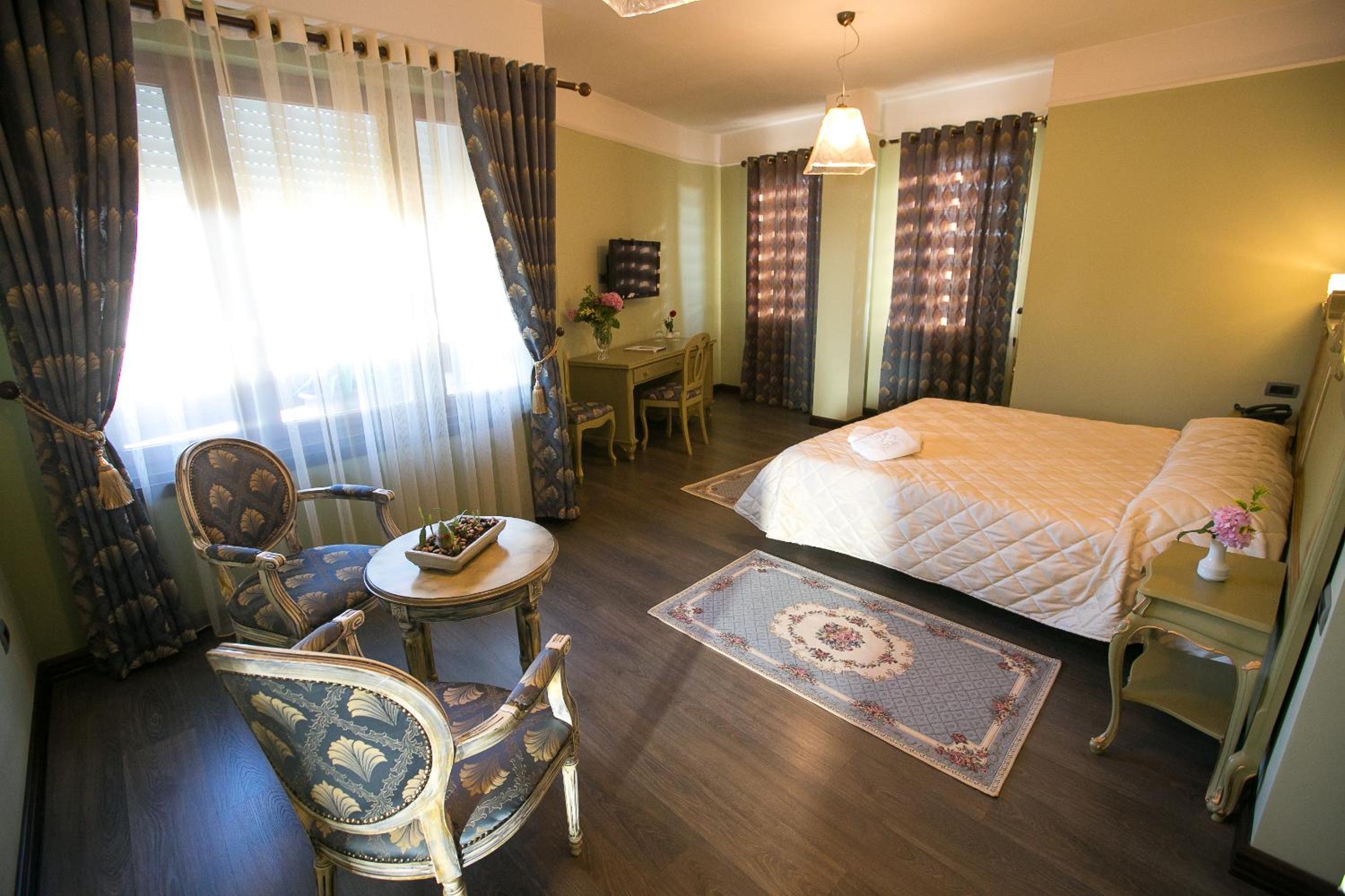 Superior Double Room photo 3