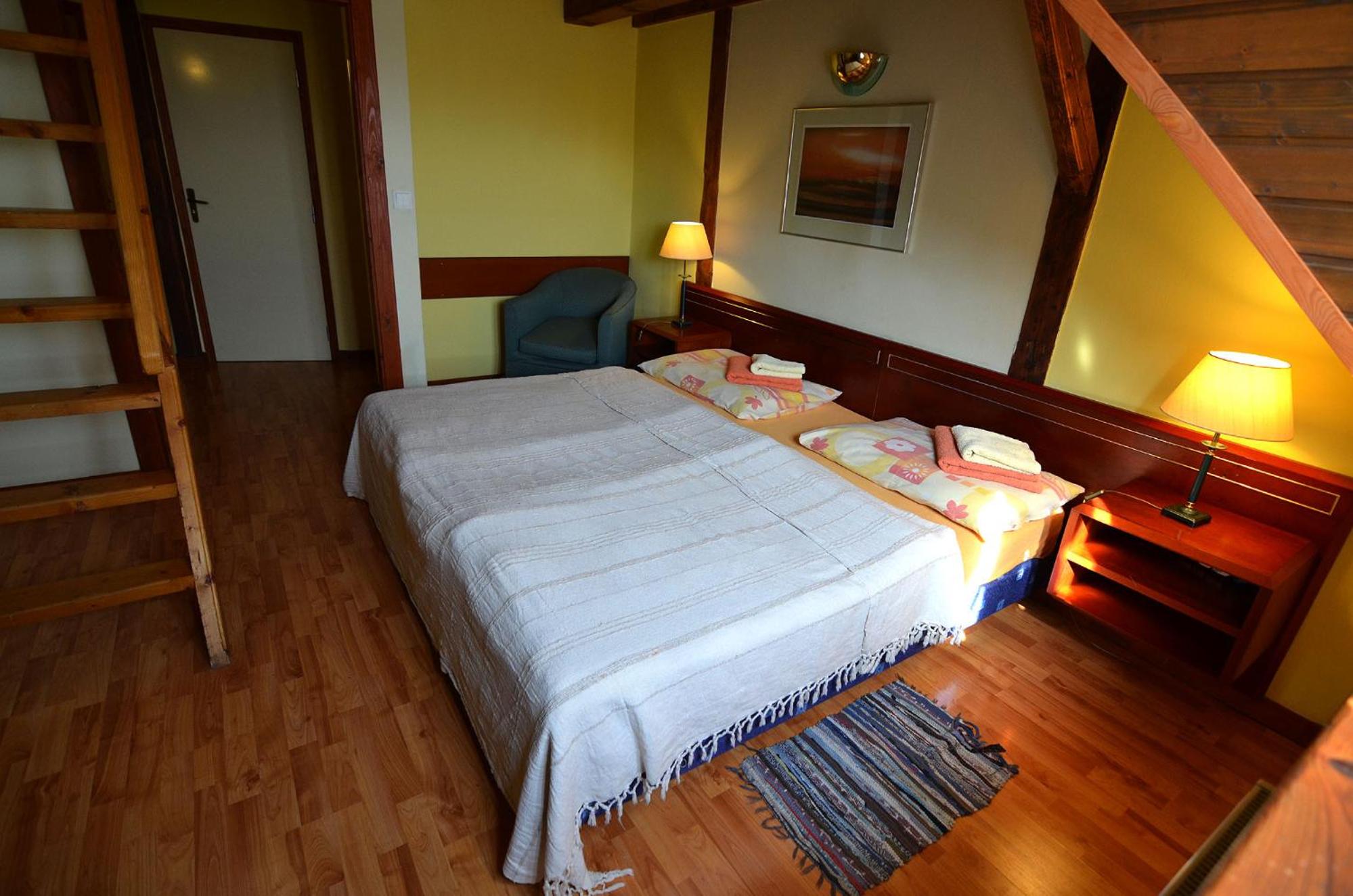 King Room with Two King Beds