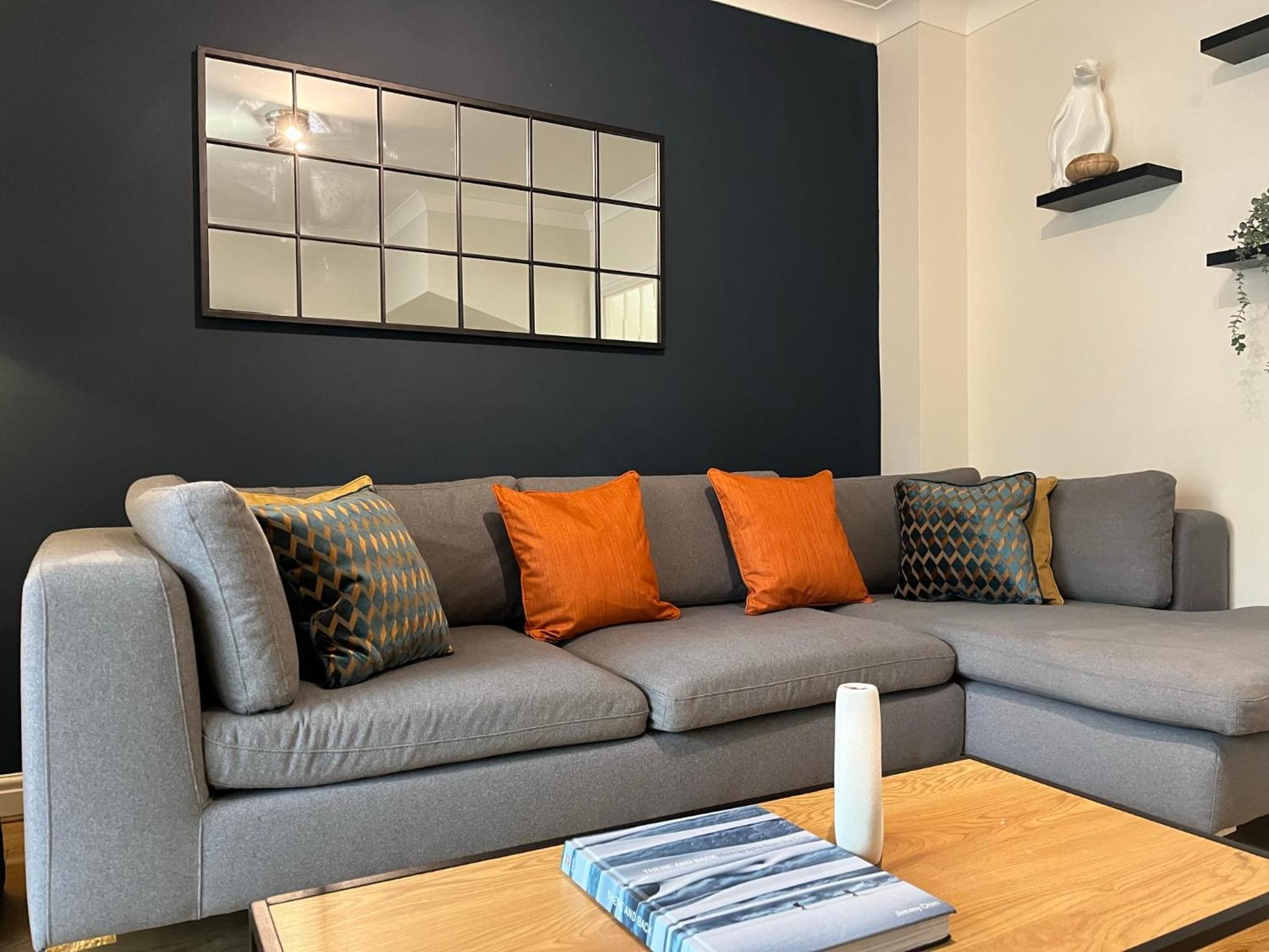 Three-Bedroom House photo 2