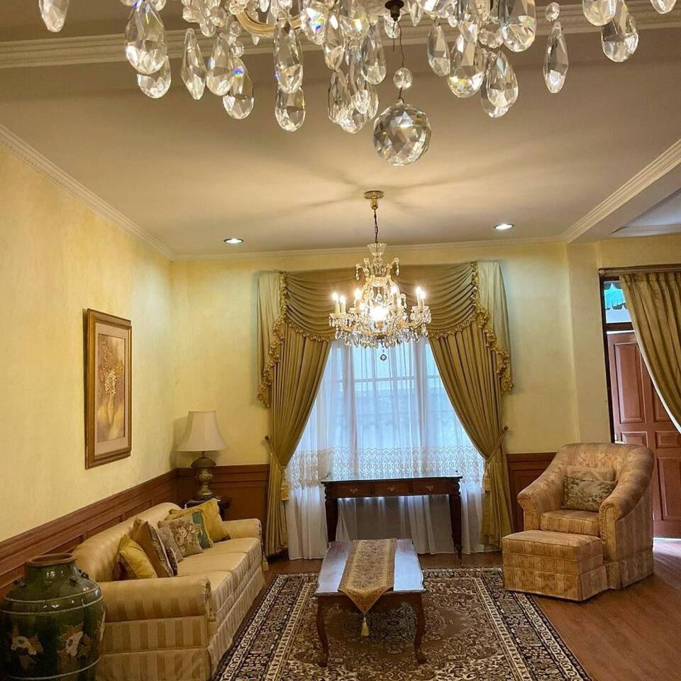 Villa photo 1