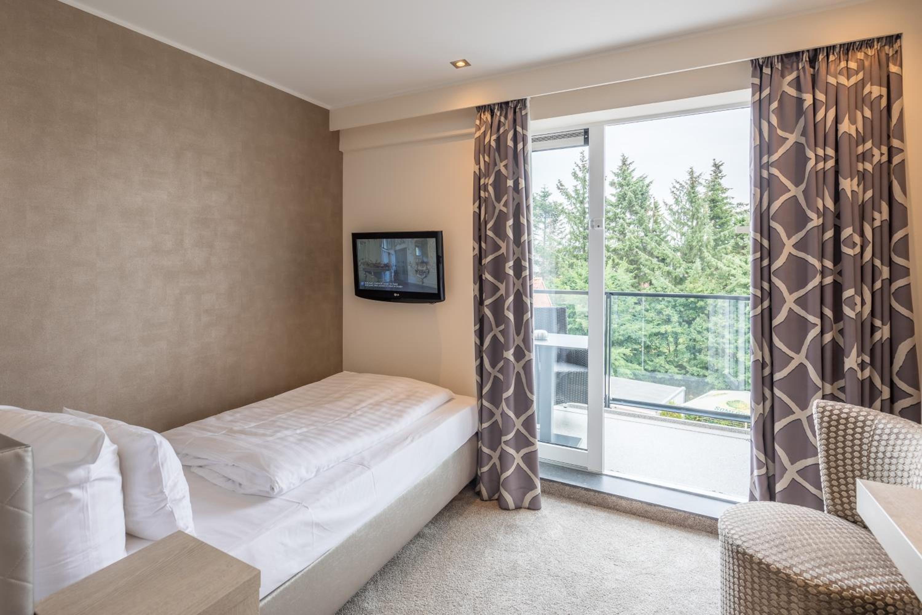 Single Room "ForOne+"