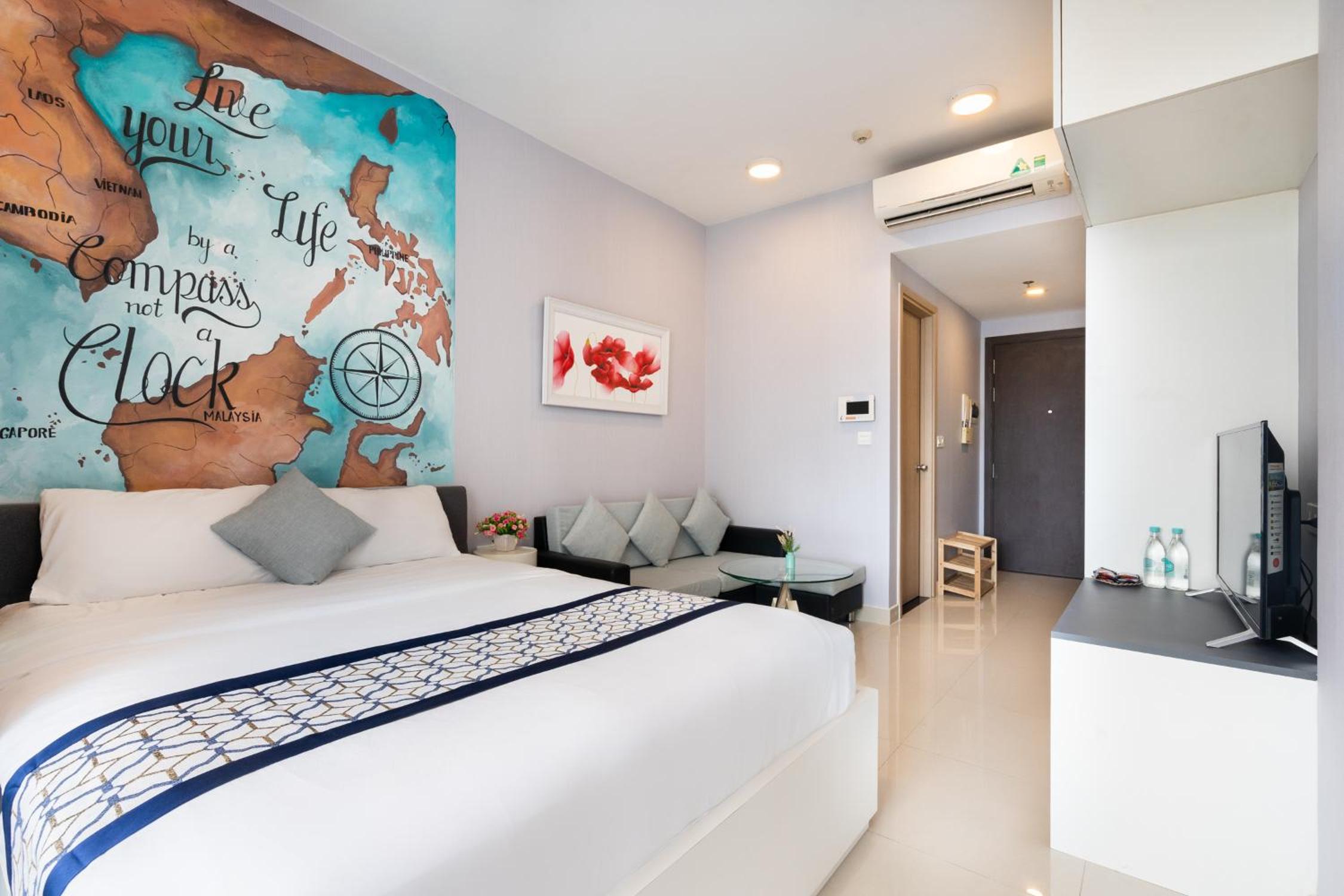Studio Apartment photo 3