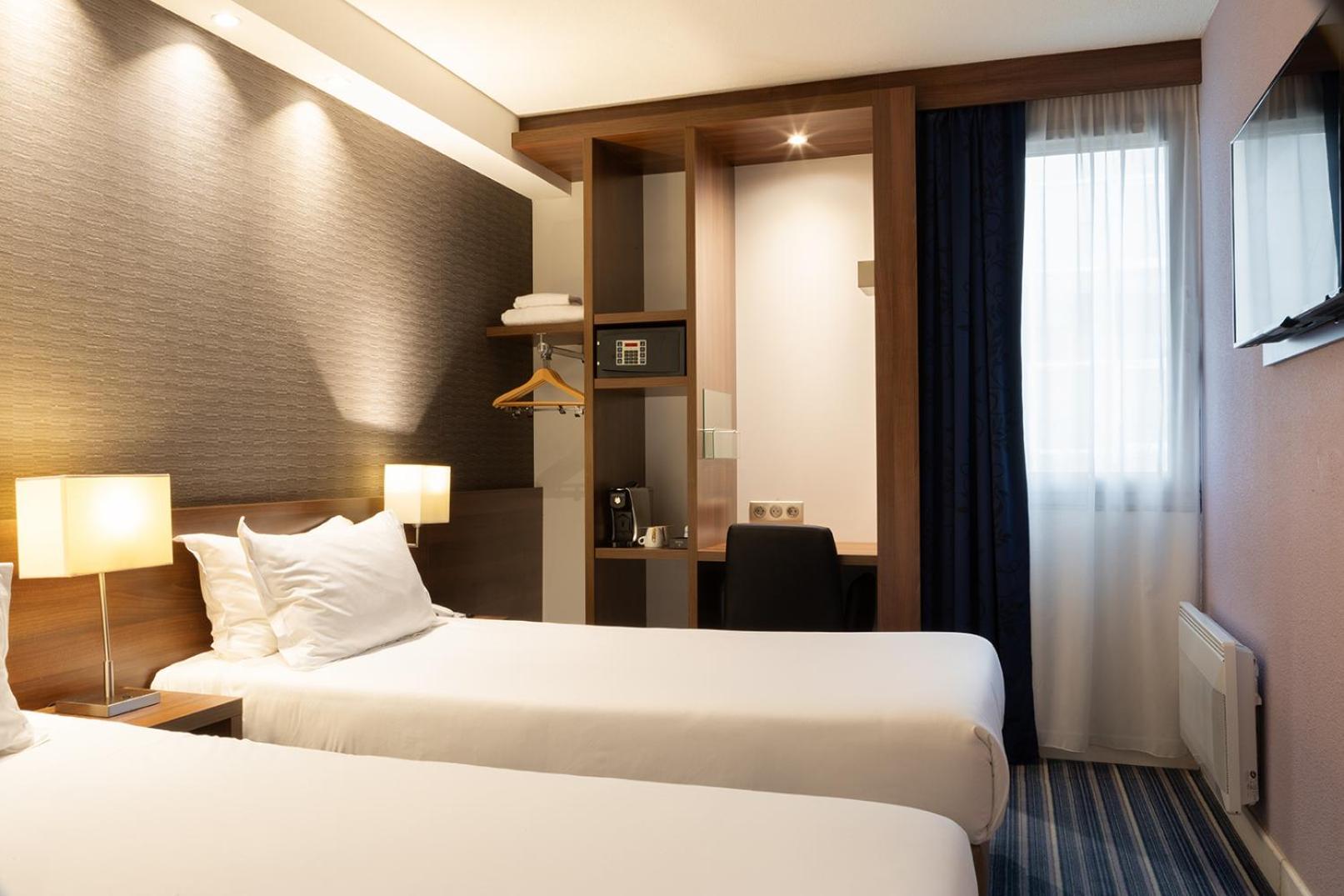 Standard Twin Room - Free Breakfast