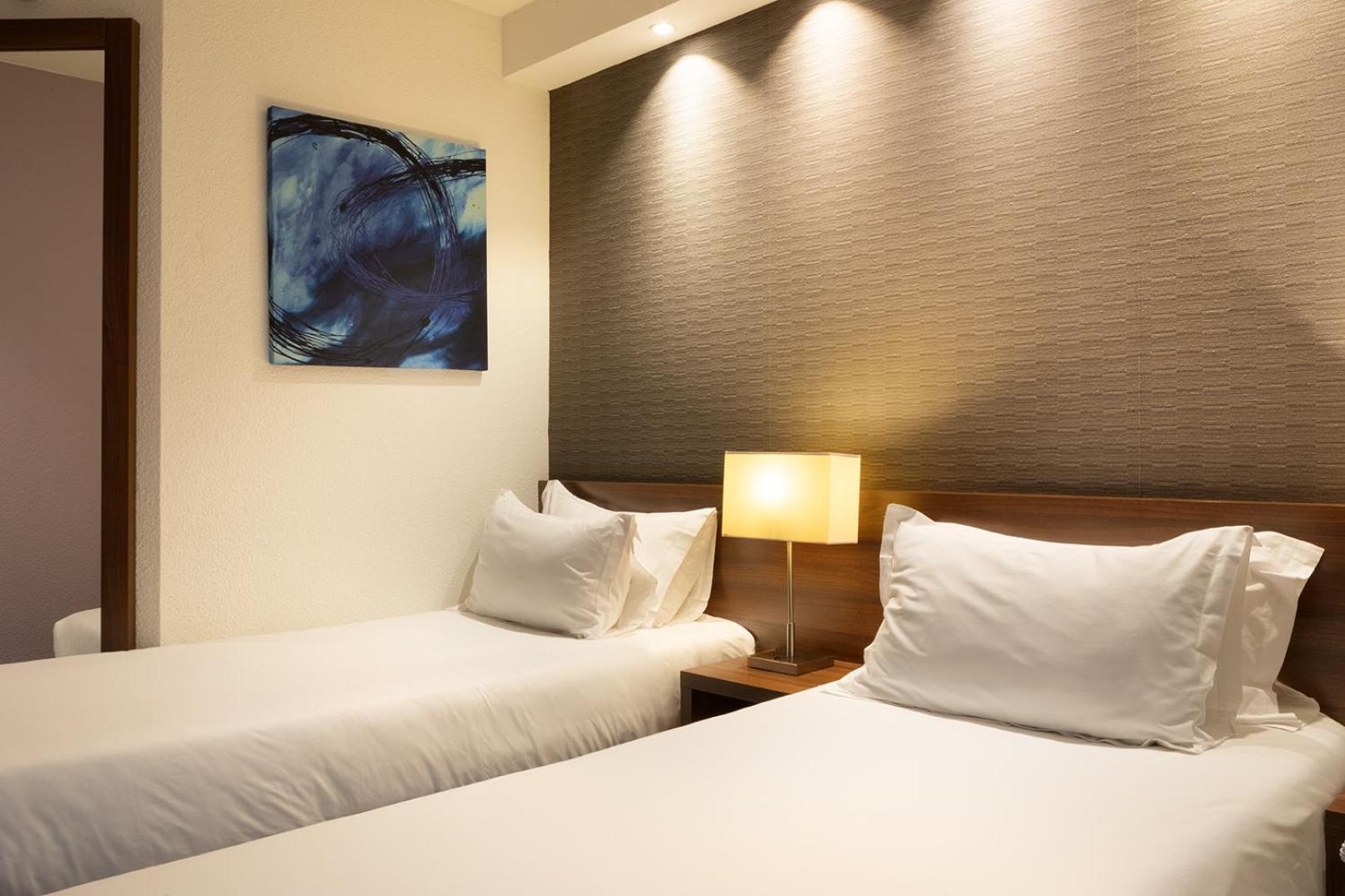 Standard Twin Room - Free Breakfast - Photo 7