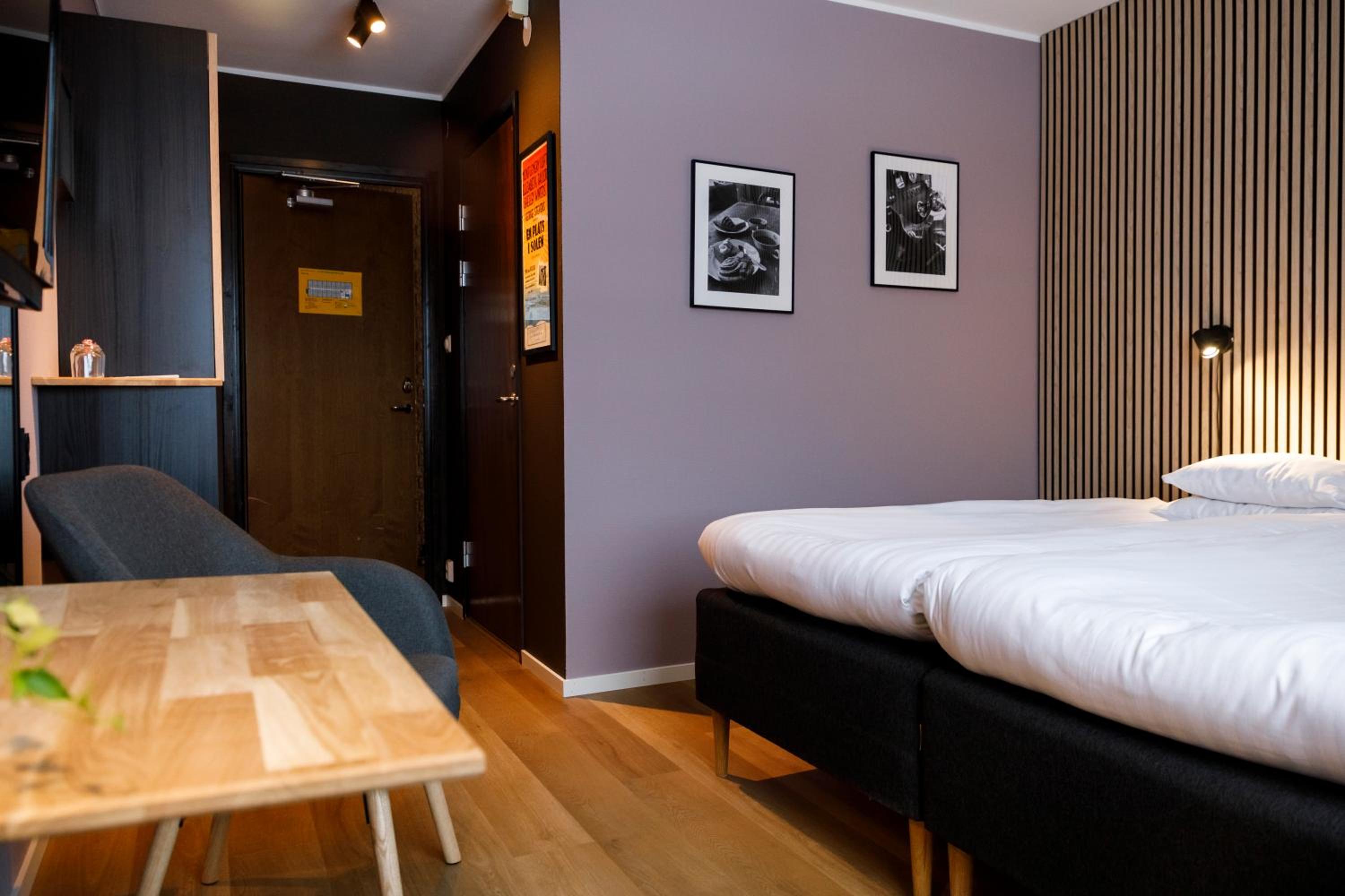Superior Twin Room - Photo 11
