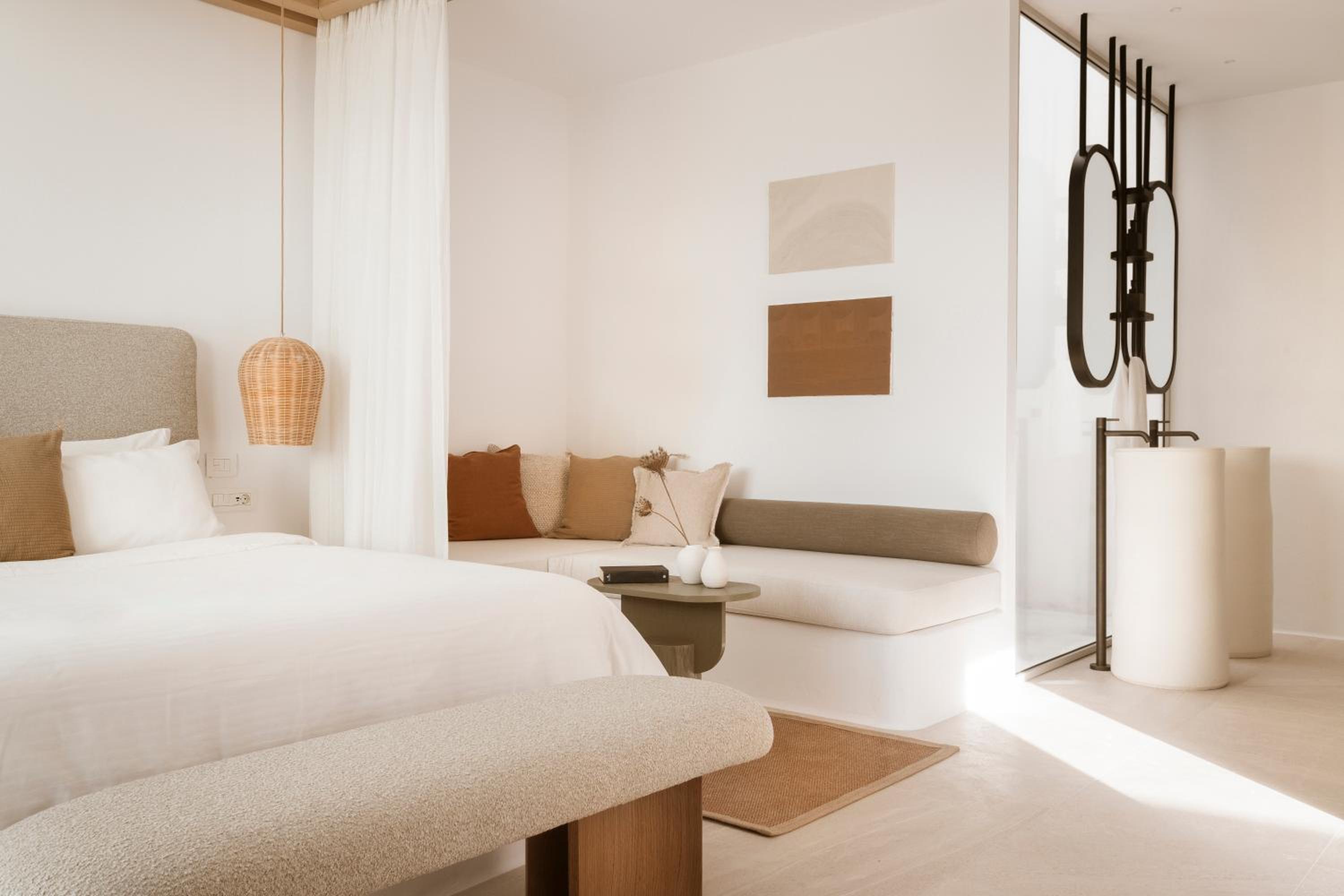 Suite with Sea View and Individual Pool - Photo 30