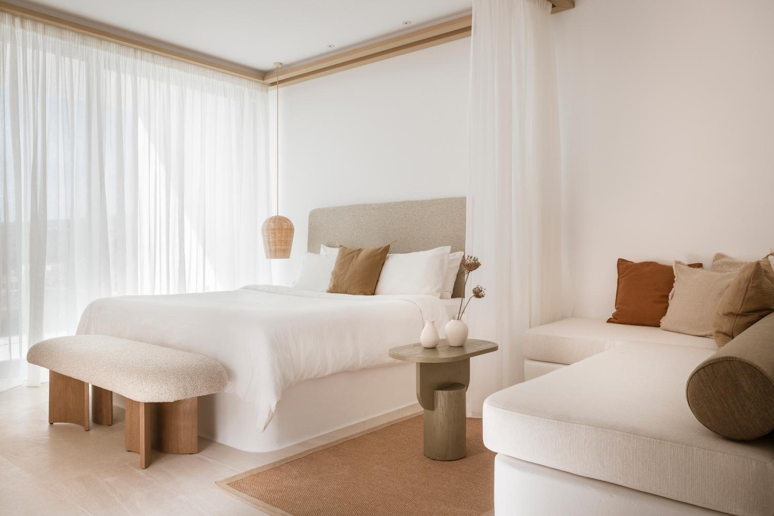 Suite with Sea View and Individual Pool - Photo 19