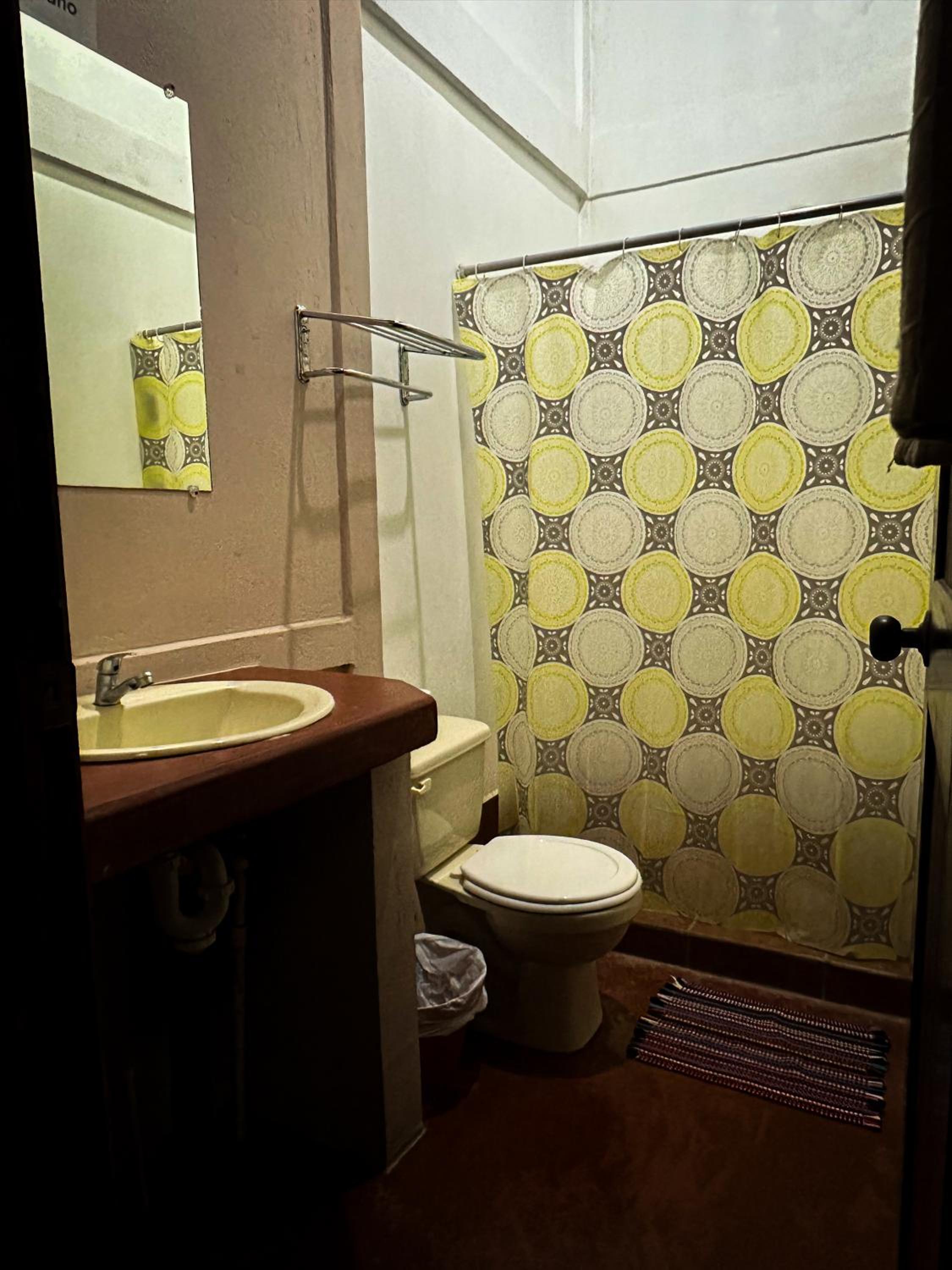 Double or Twin Room with Private Bathroom photo 2
