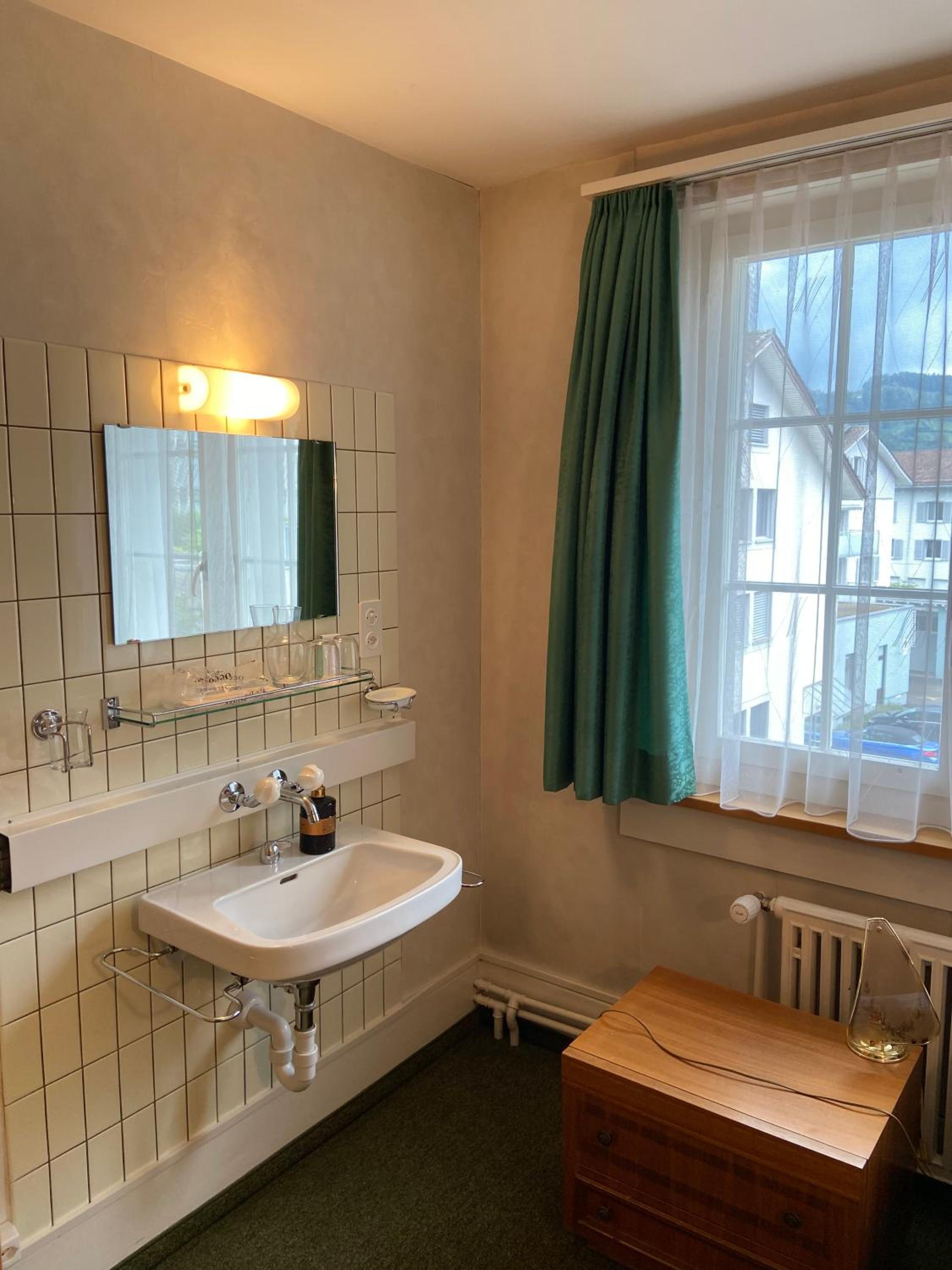 Single Room photo 2