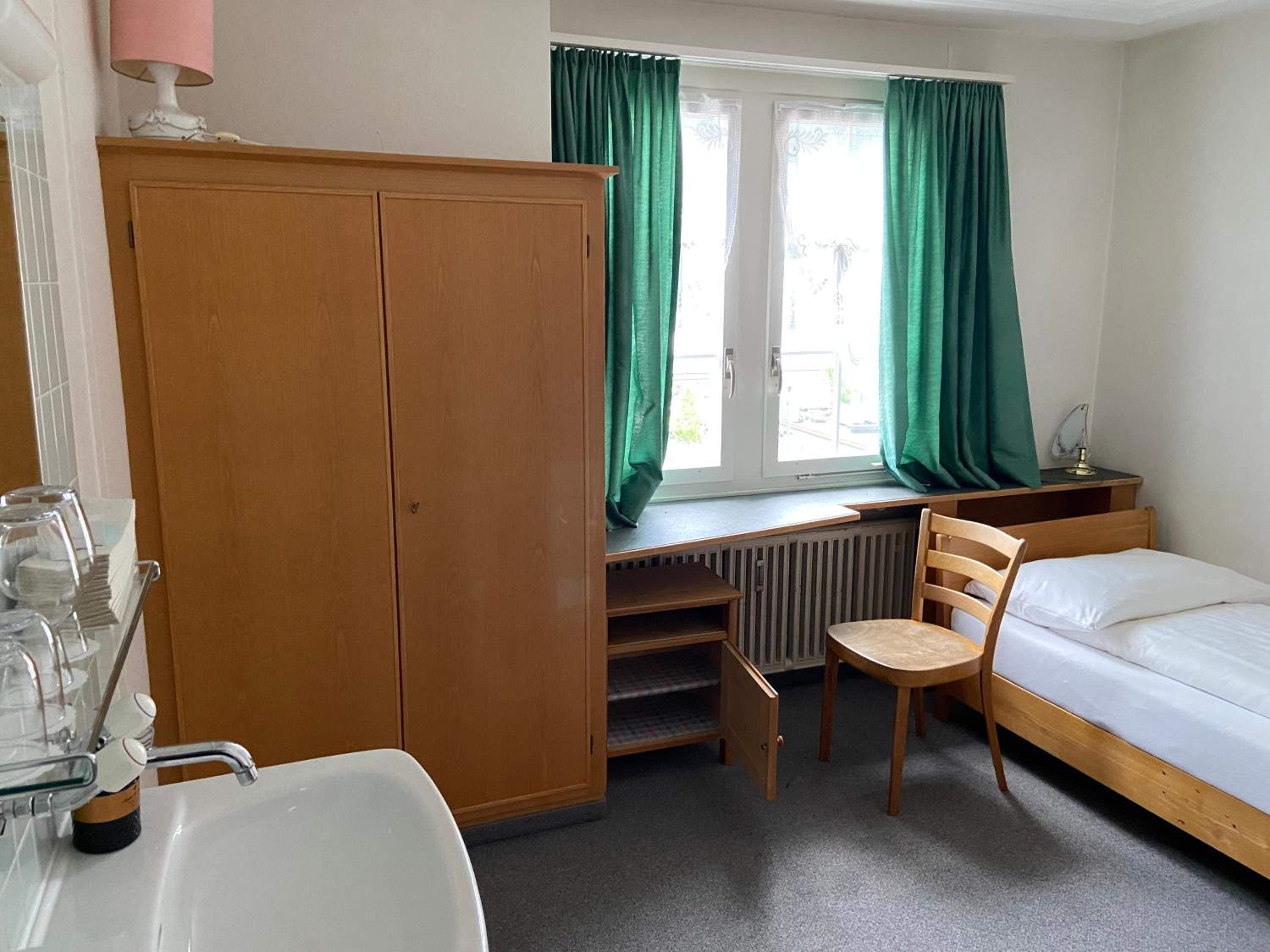 Standard Double Room photo 1