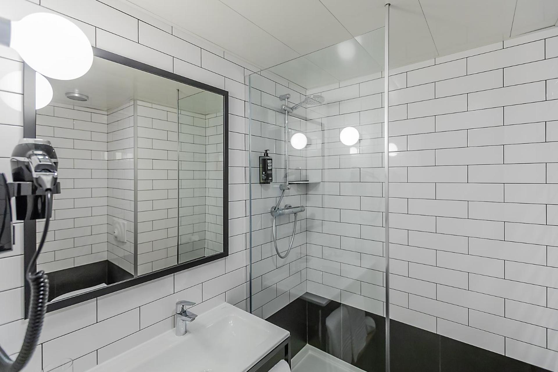 Superior Twin Room photo 3