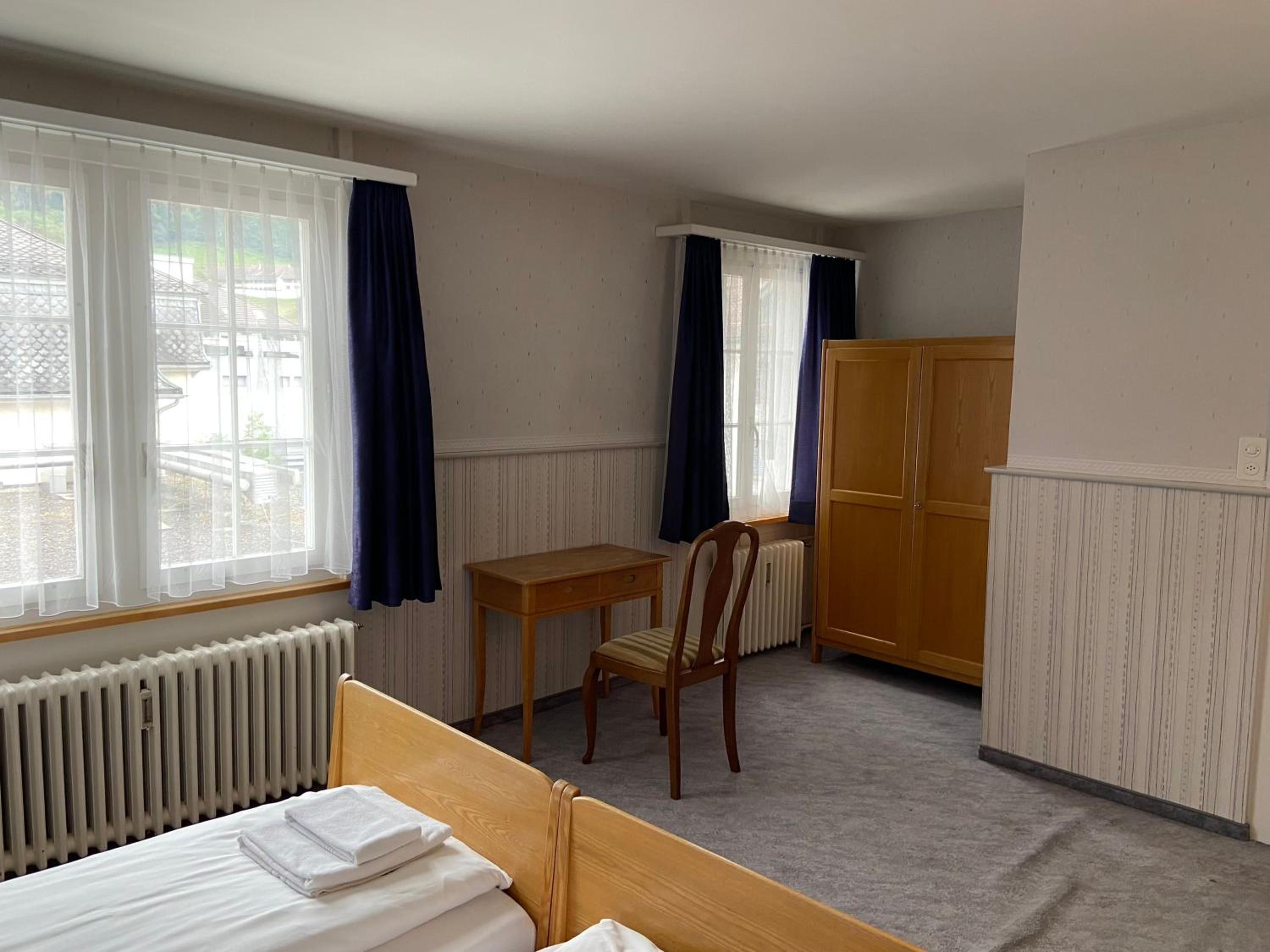 Large Double Room photo 3