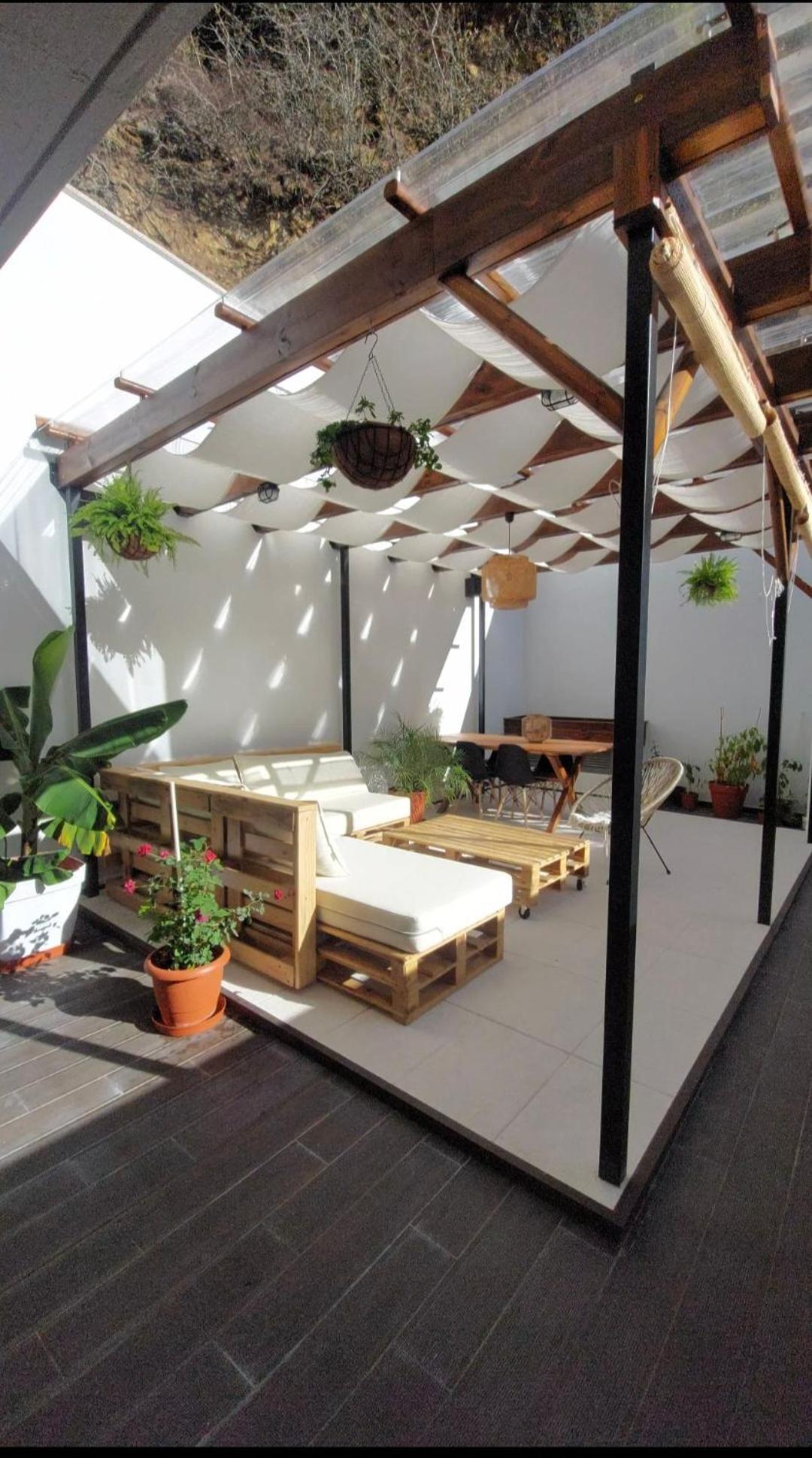 One-Bedroom Apartment with Terrace photo 2