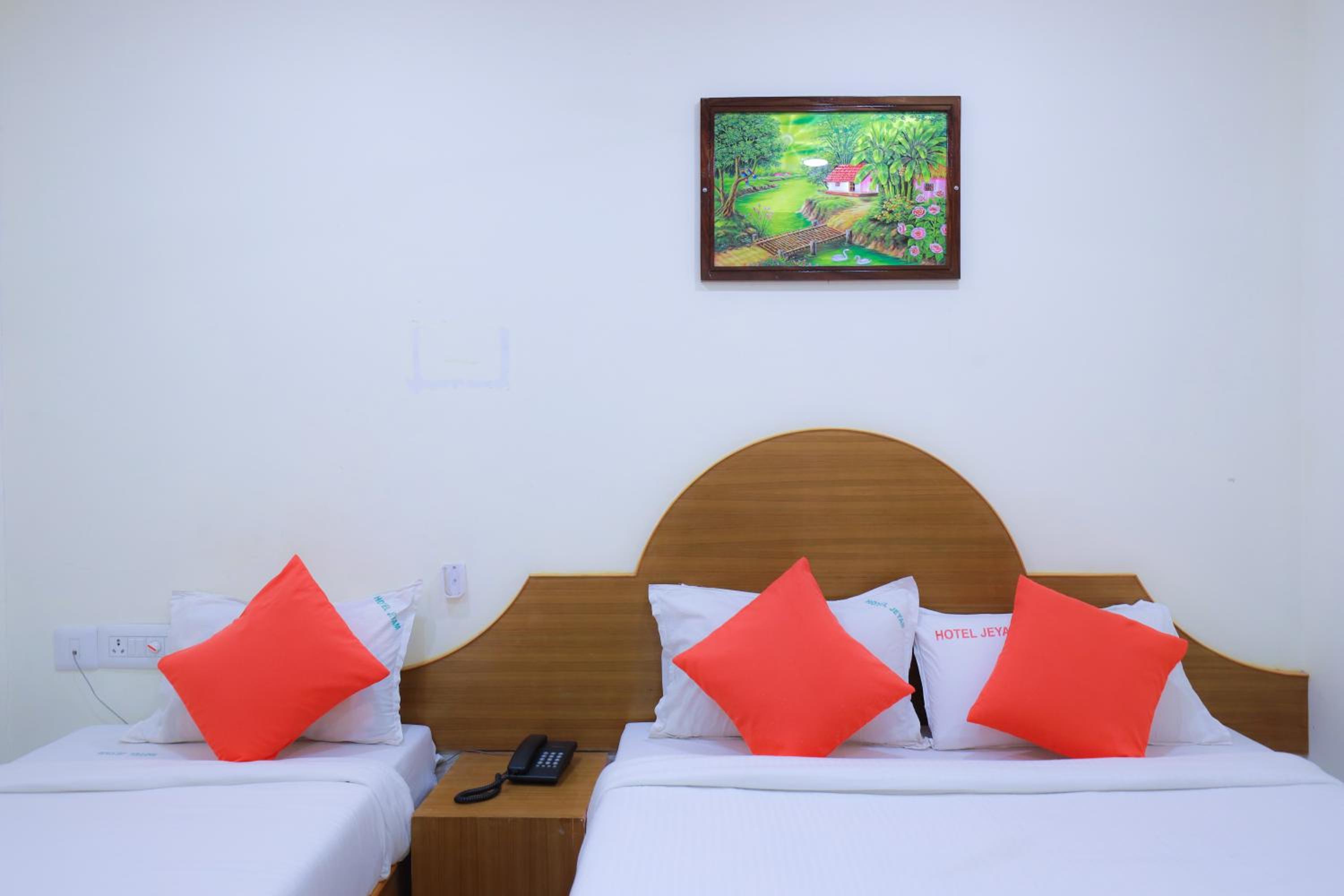 Deluxe Triple Room - Photo 4