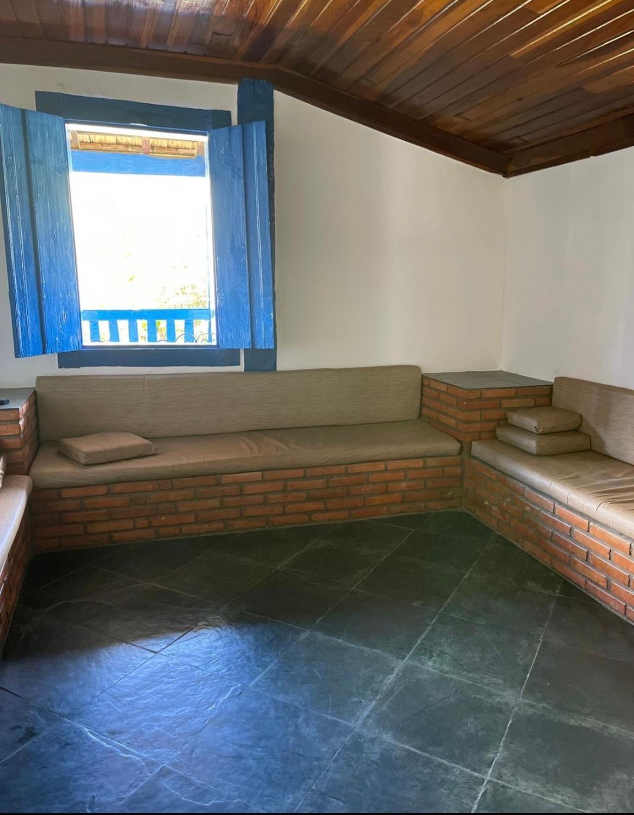 Seven-Bedroom House photo 1