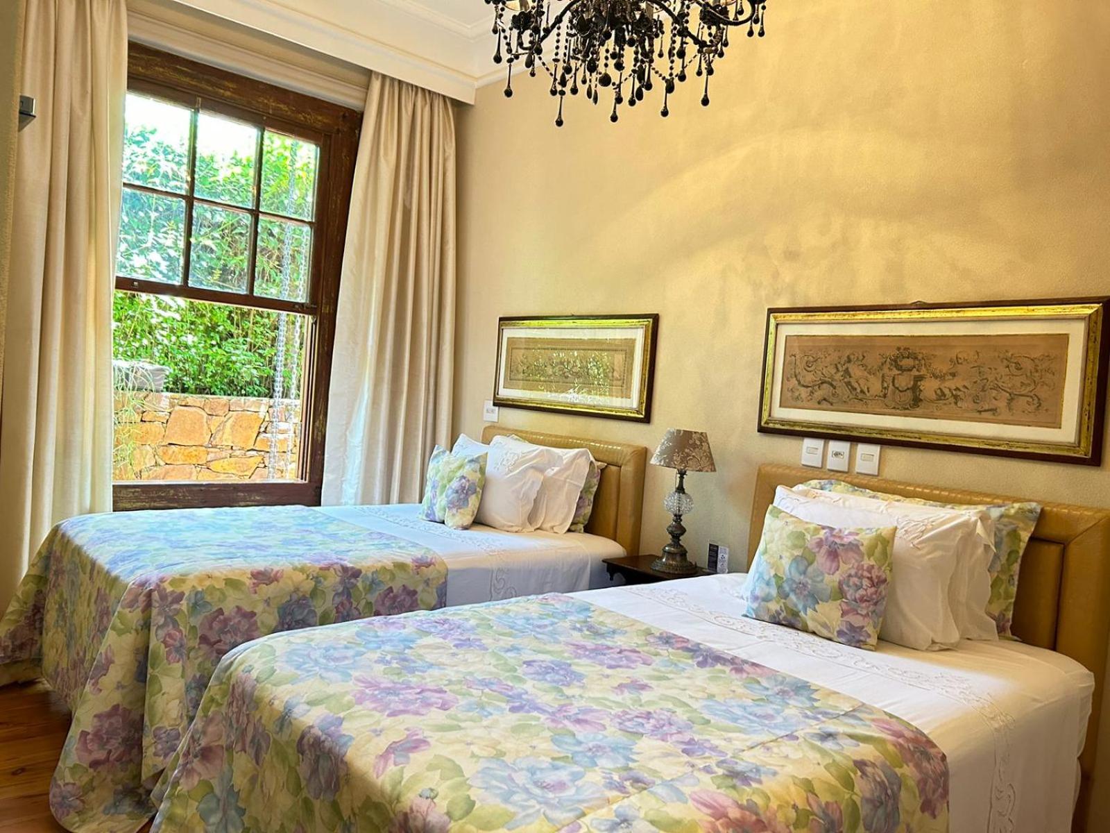 Standard Double Suite