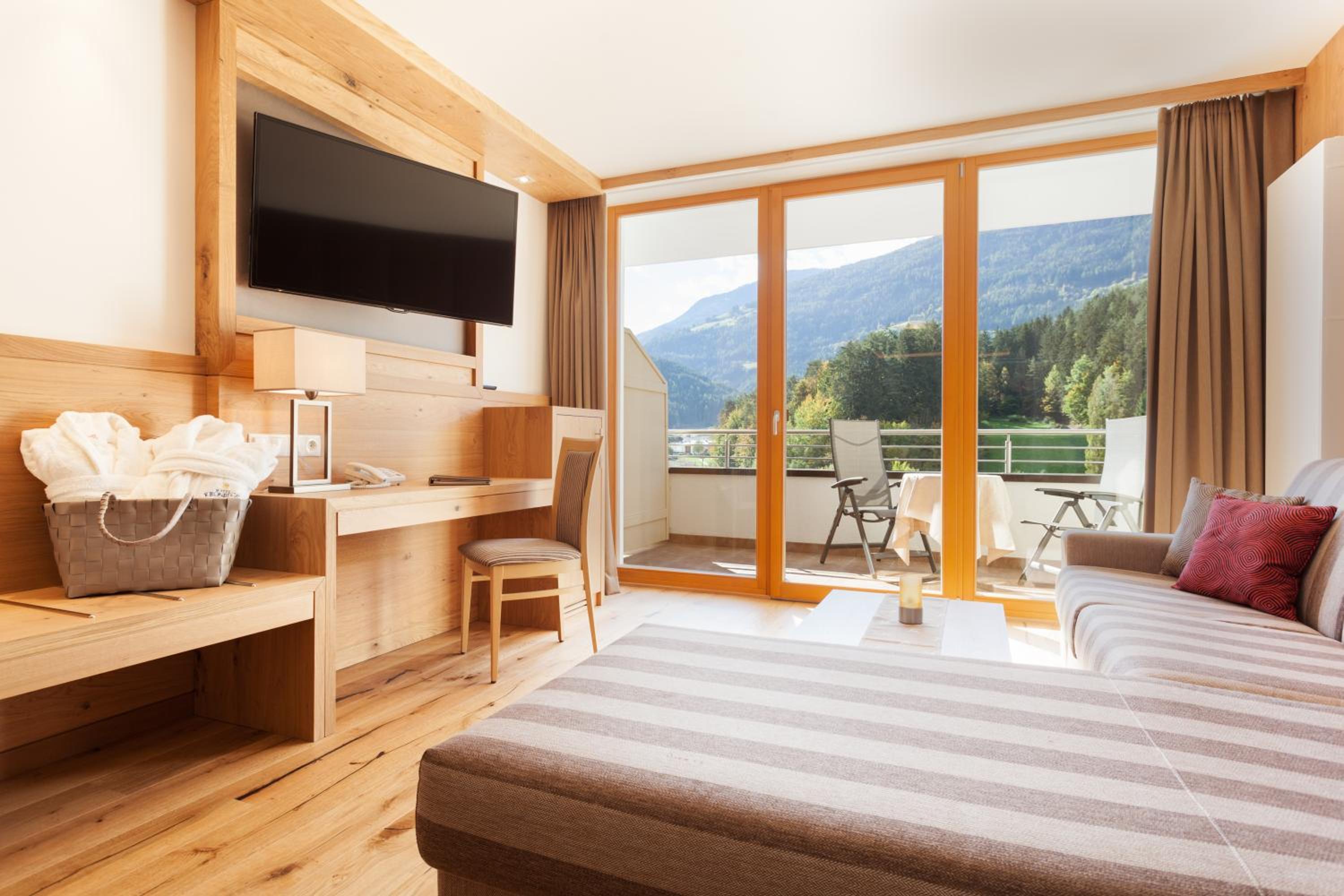 Suite Kronblick DeLuxe - Photo 1