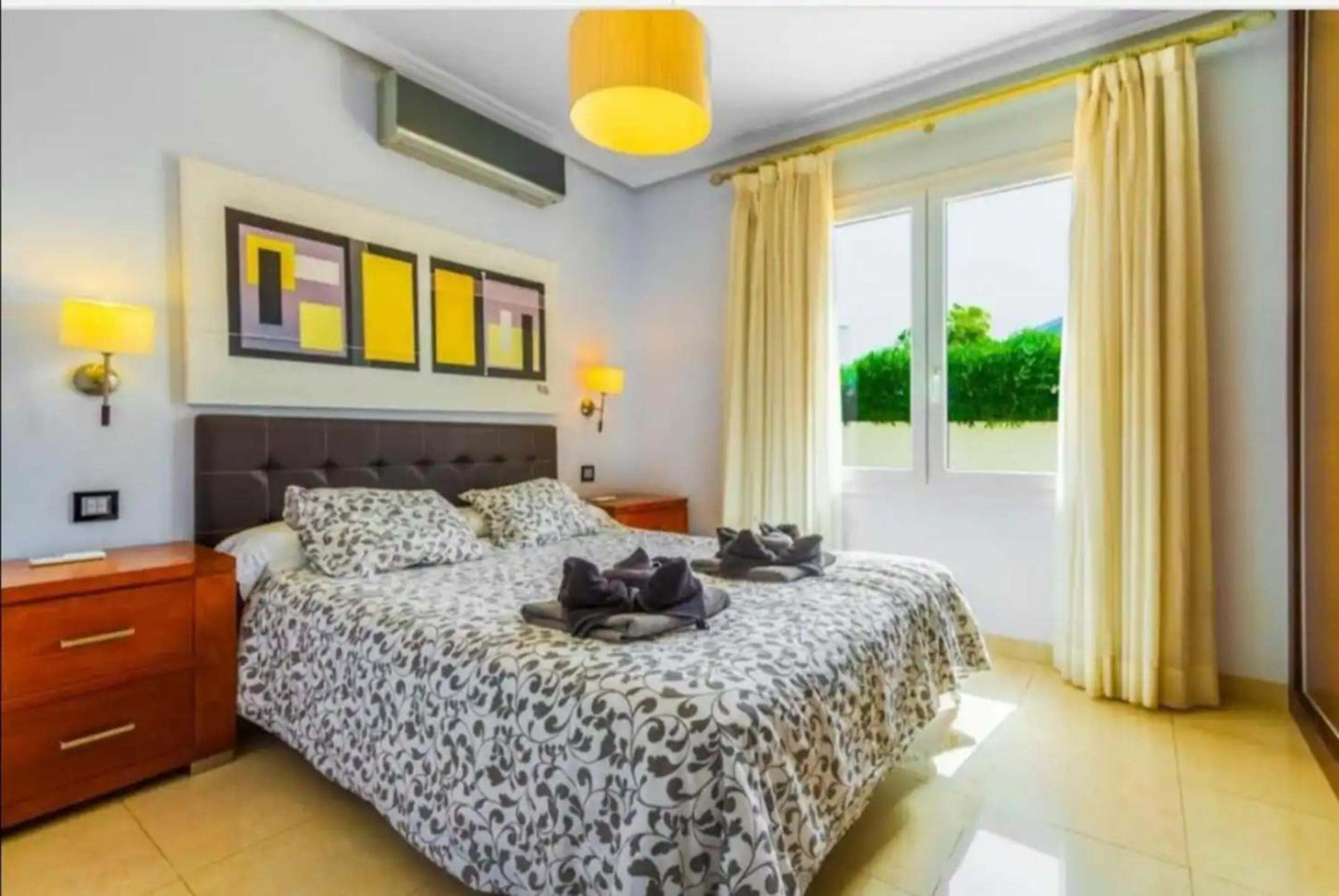 Villa con vistas al jardín