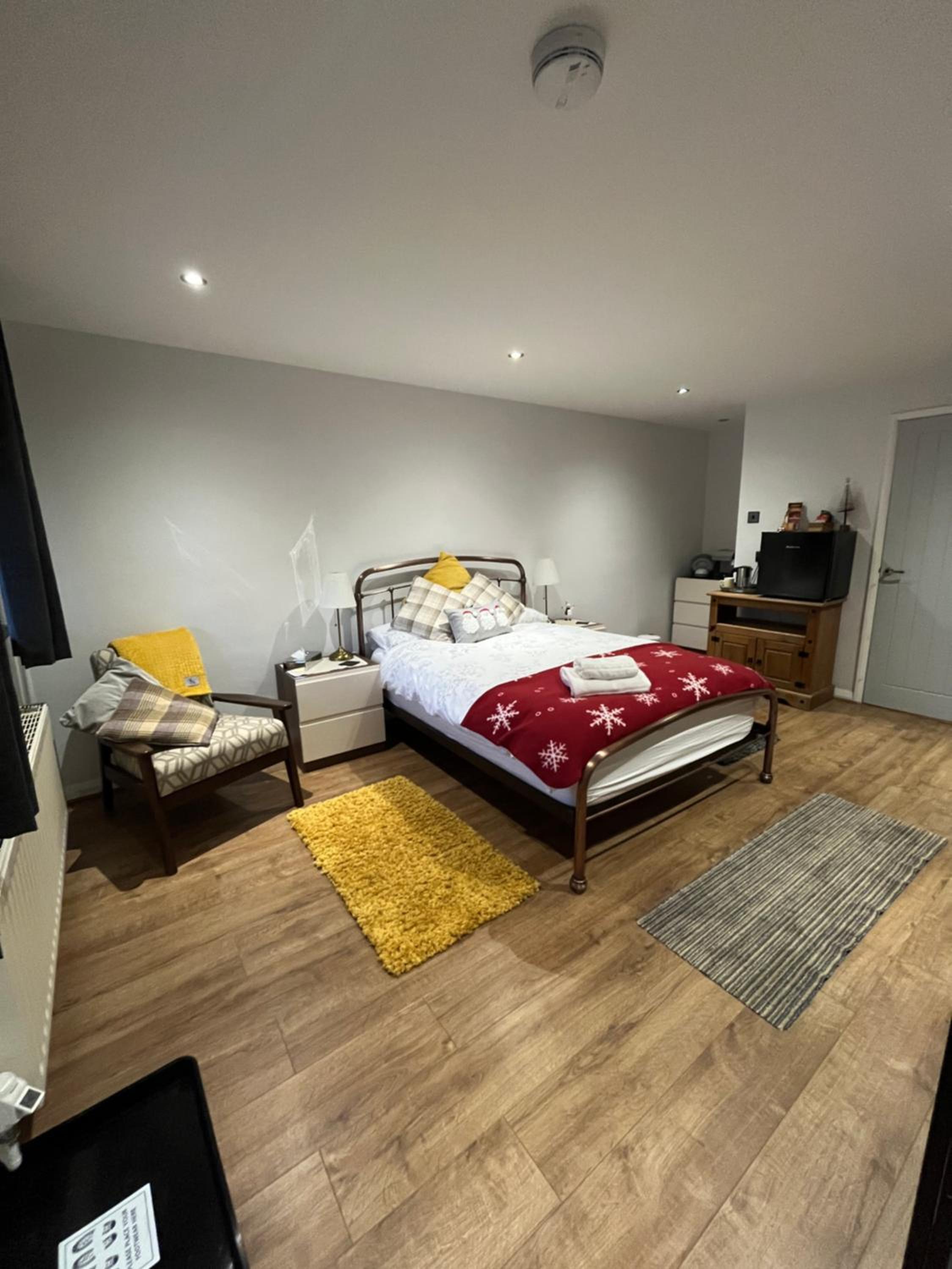 Standard Double Room photo 3