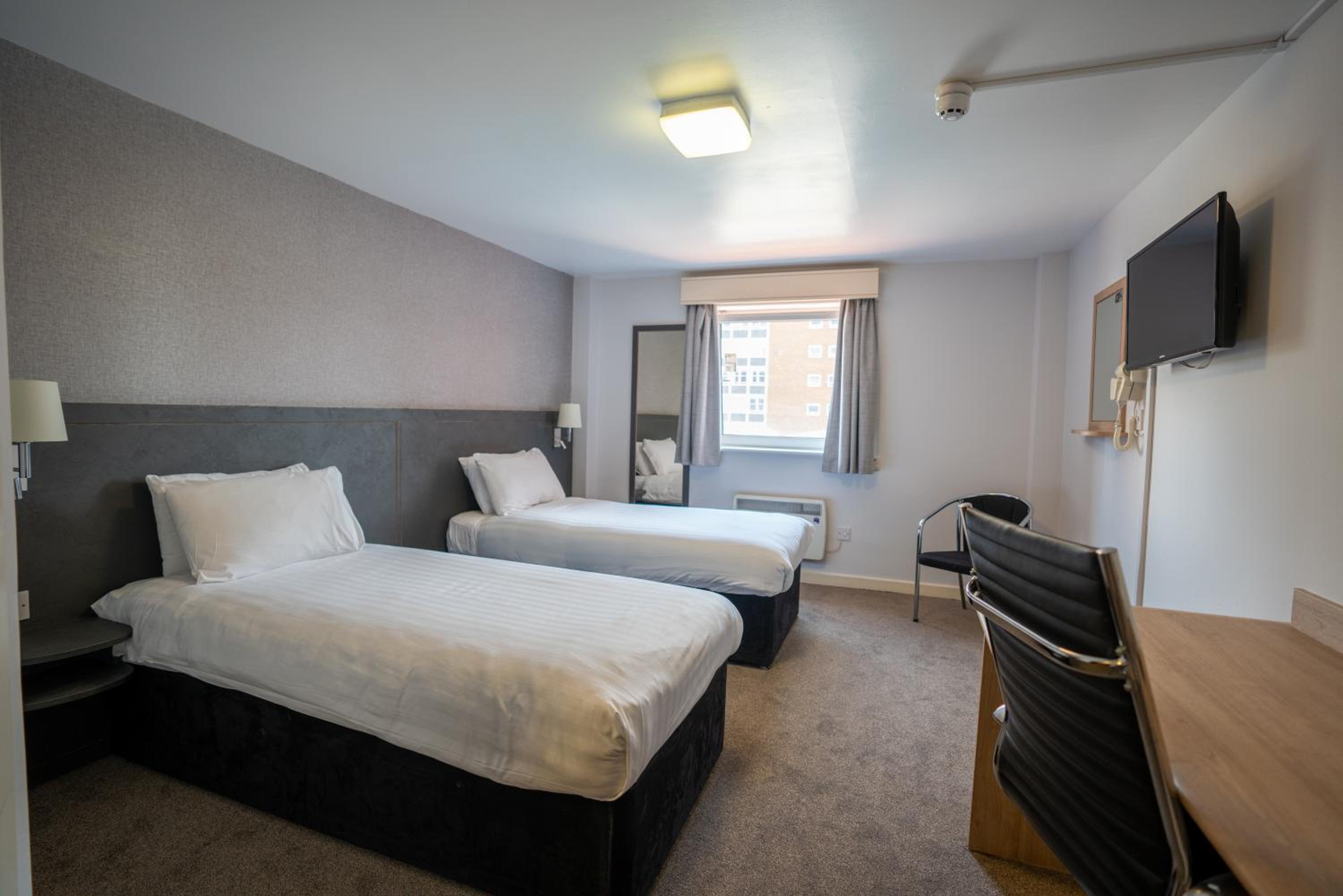Classic Twin Room photo 1