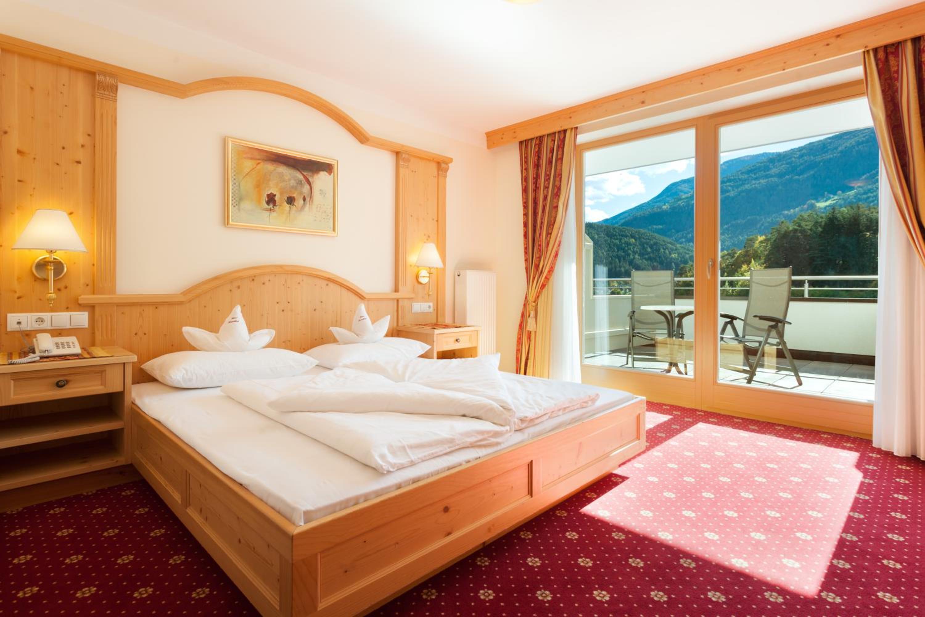 Double Room Dolomite DeLuxe with Balcony - Photo 1