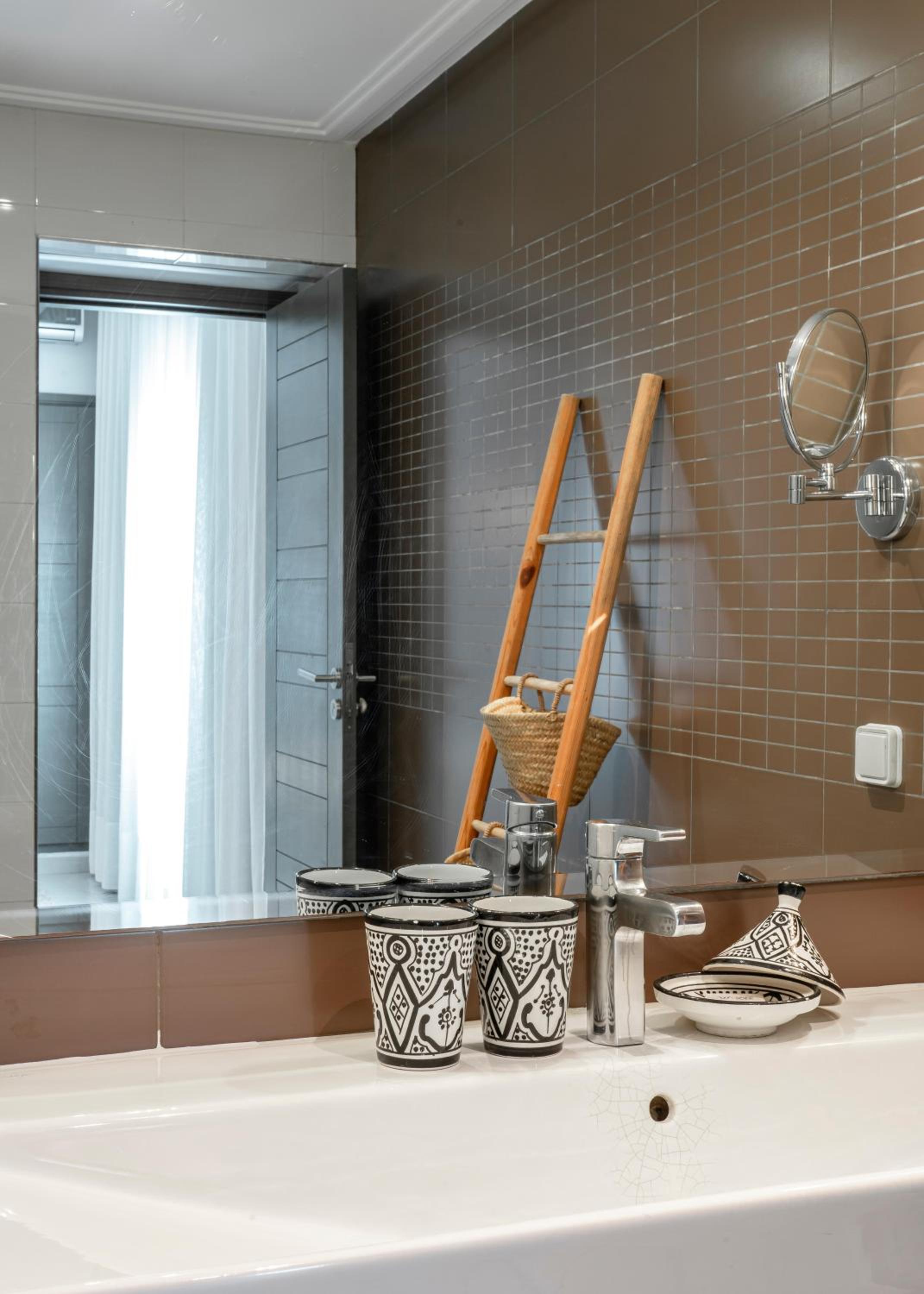 Prestige Suite - Photo 2