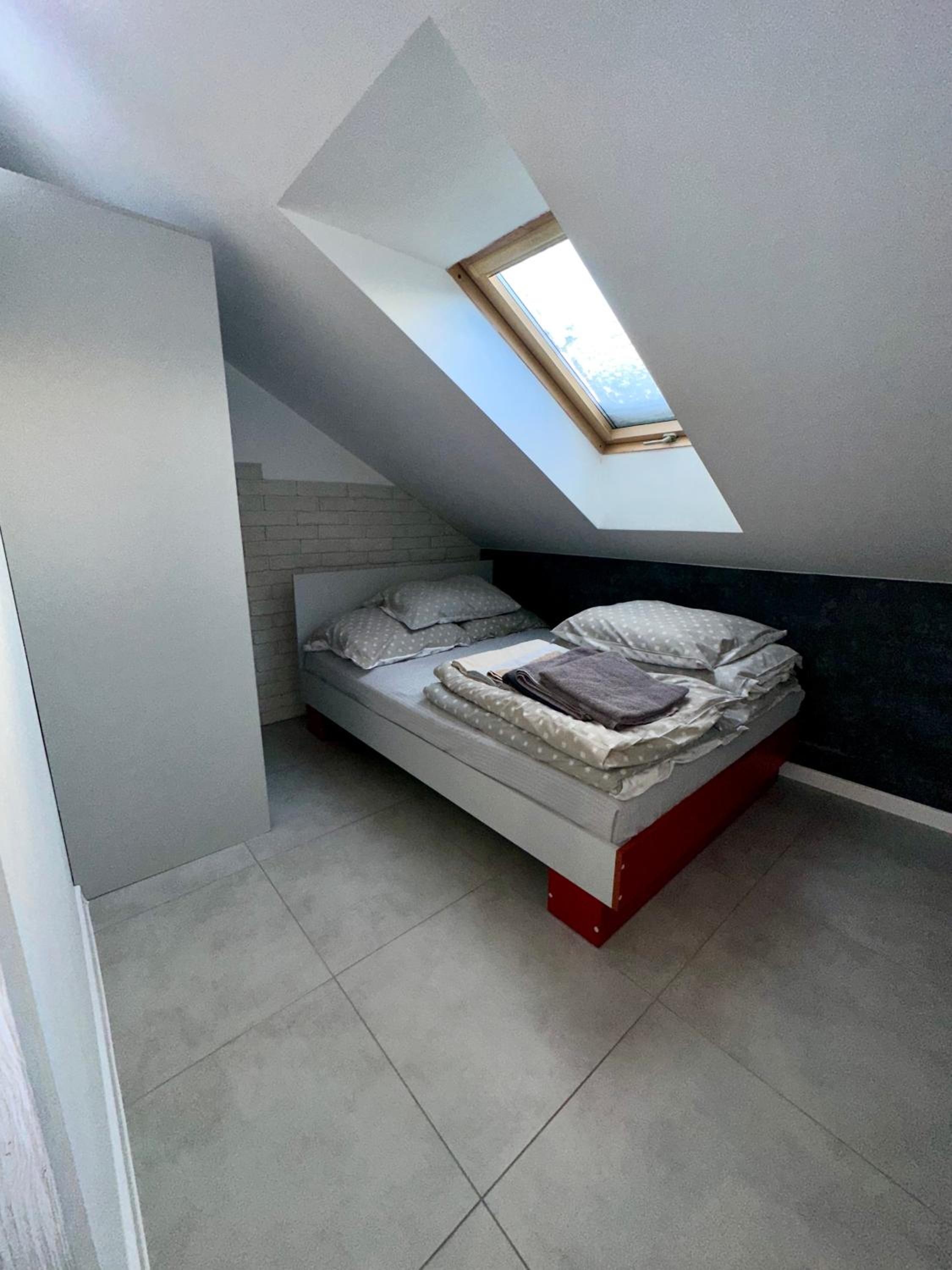 Studio Apartment - Photo 7