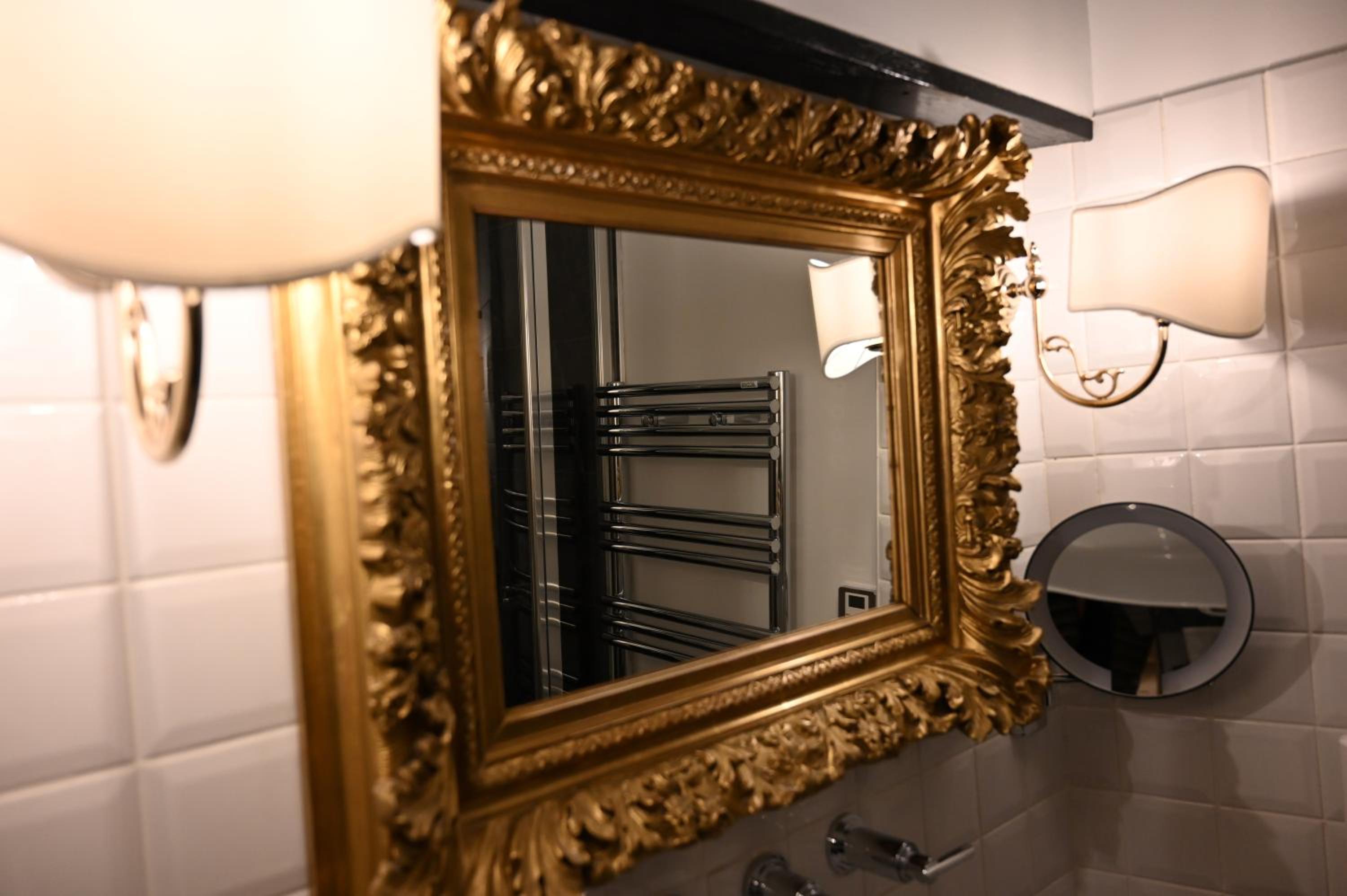 Superior Room - Photo 10