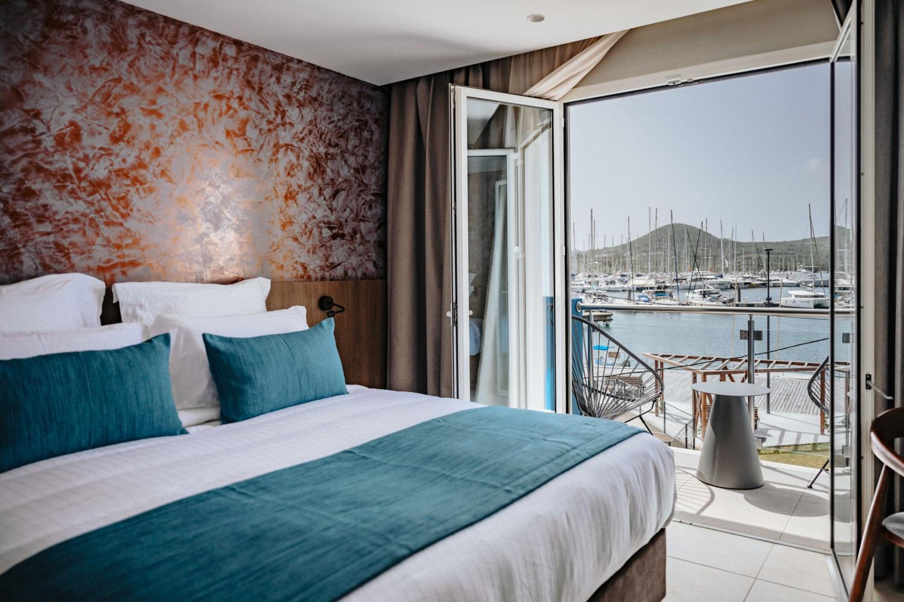 Premium Room with Marina View & Balcony