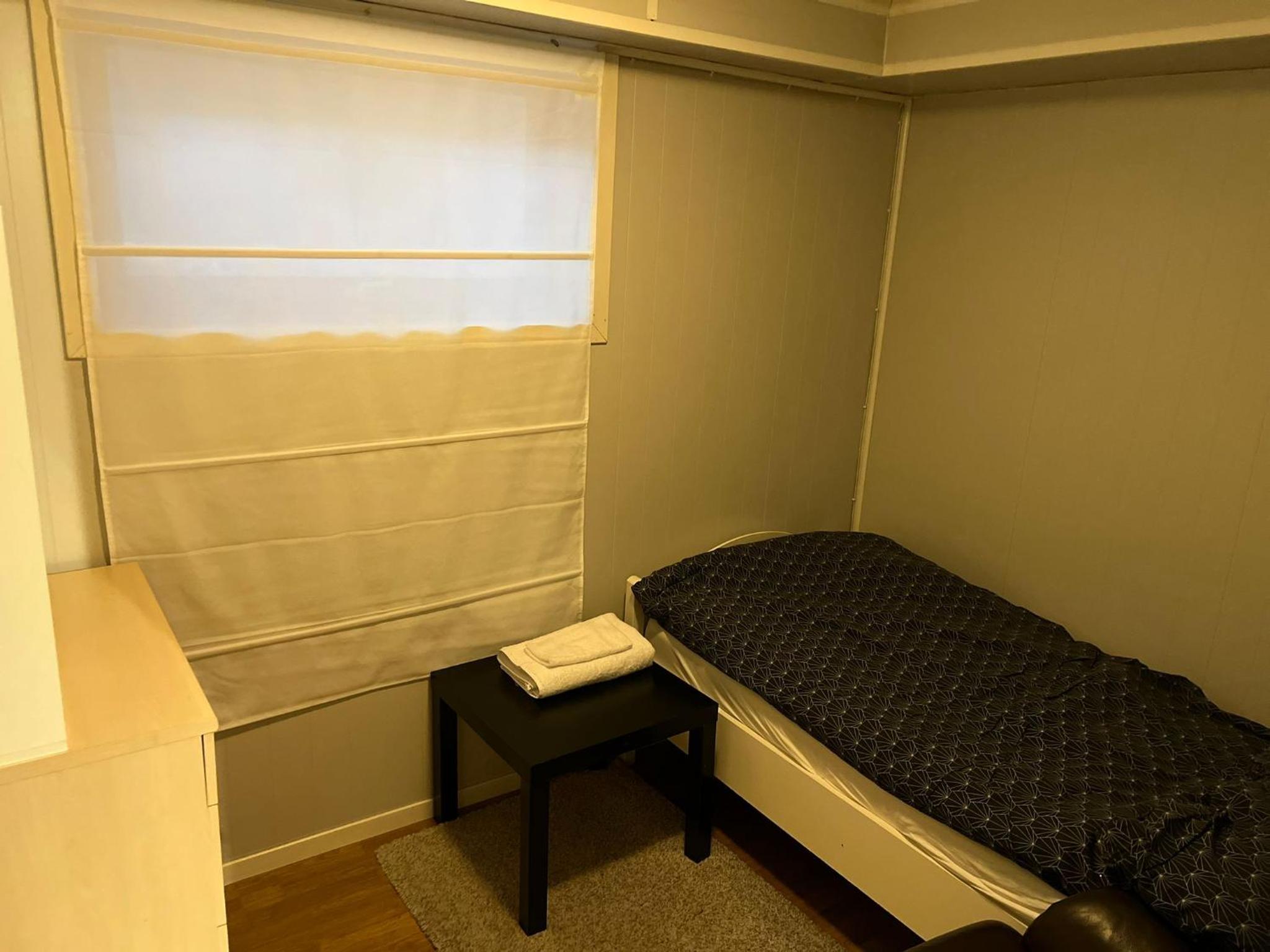 One-Bedroom Apartment photo 1