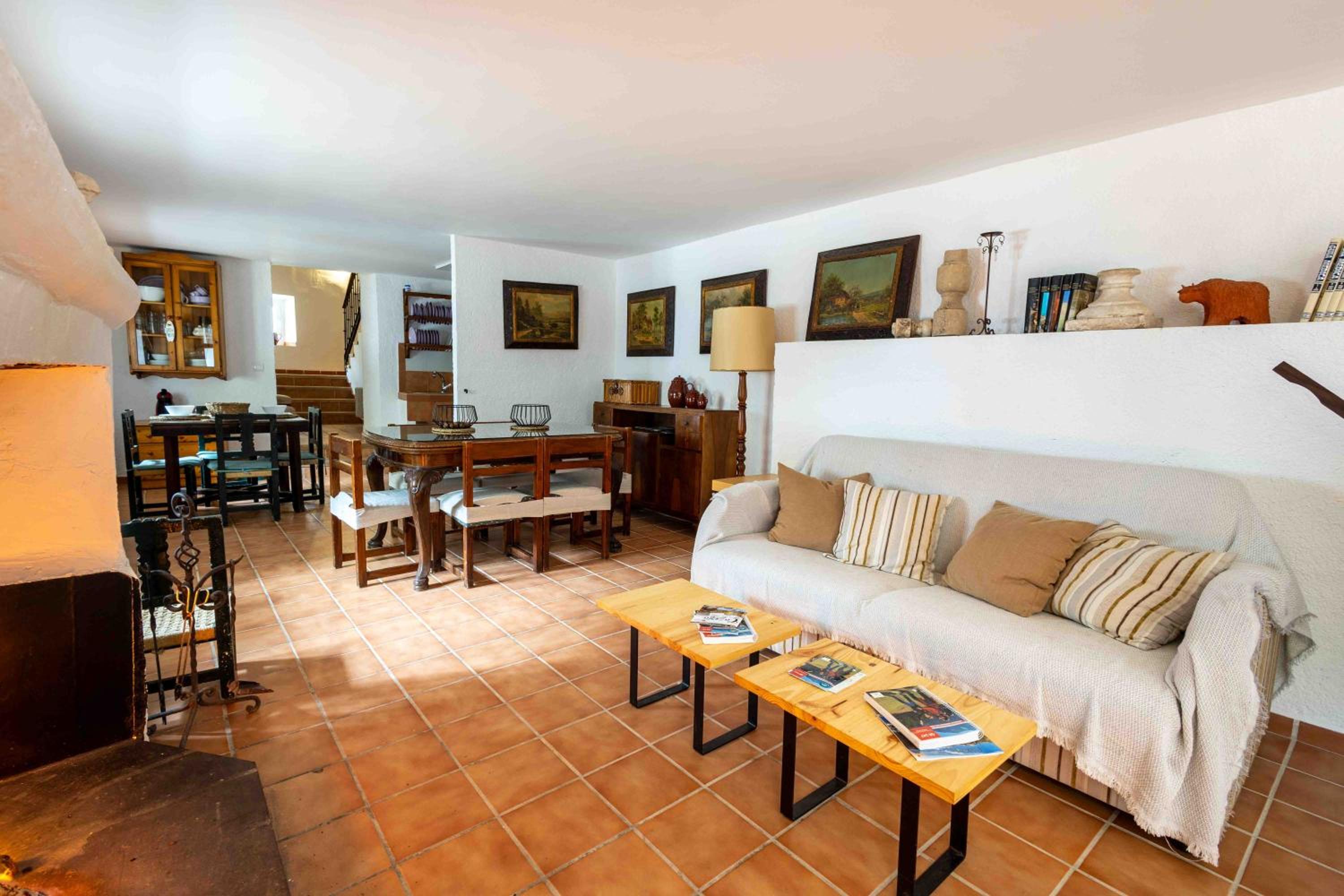 Casa de cuatro habitaciones