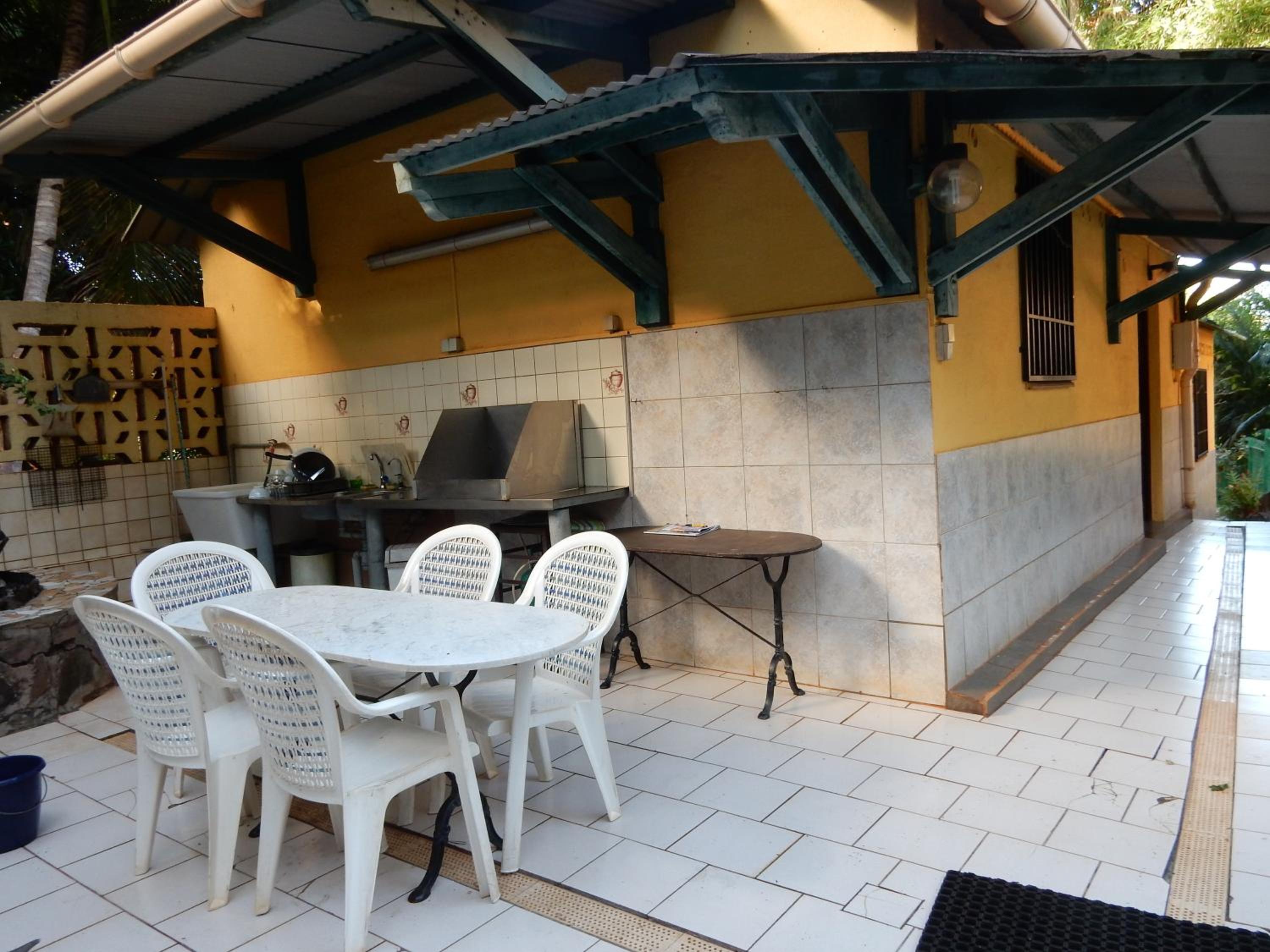 Villa photo 2