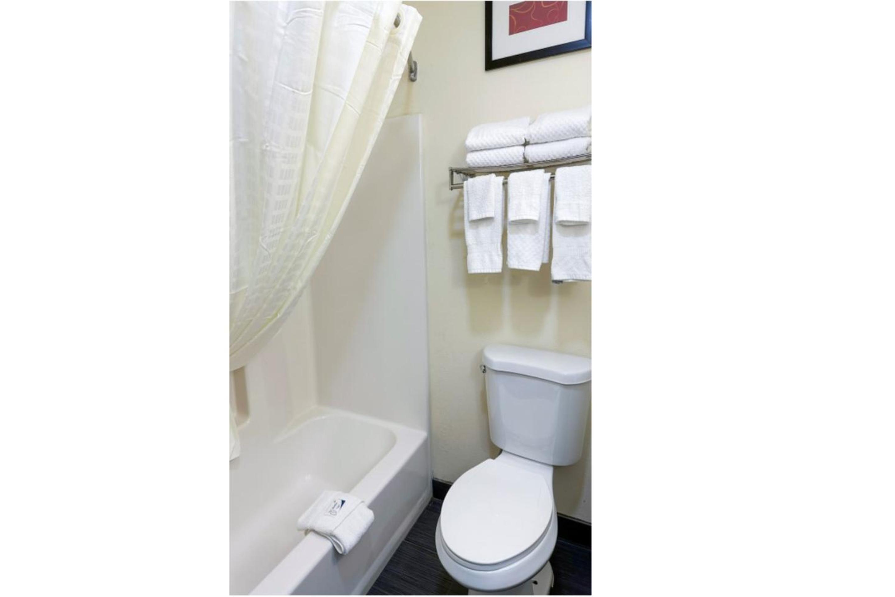 Double Queen Room - Photo 2