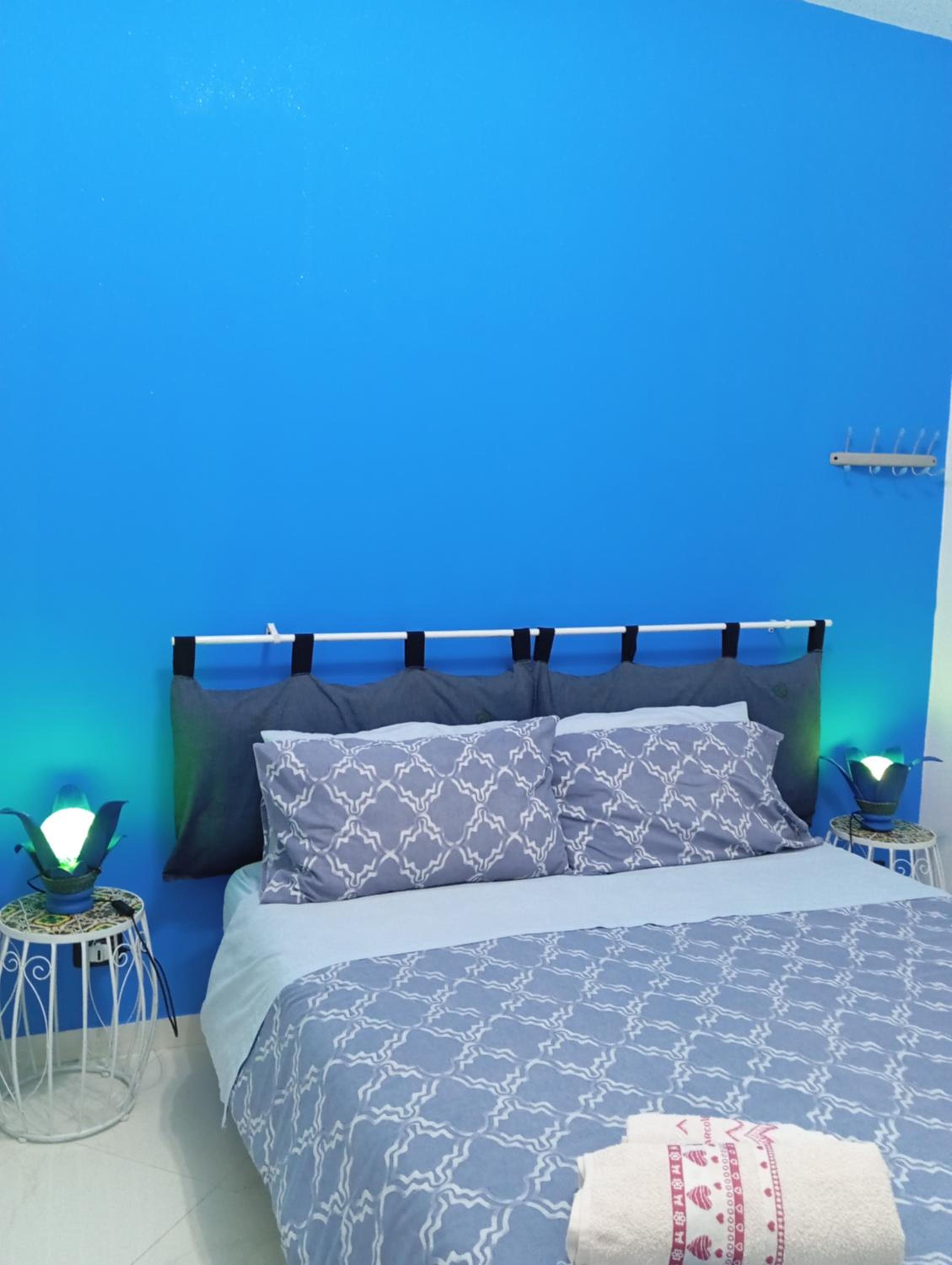 Double or Twin Room with Private Bathroom - Photo 6