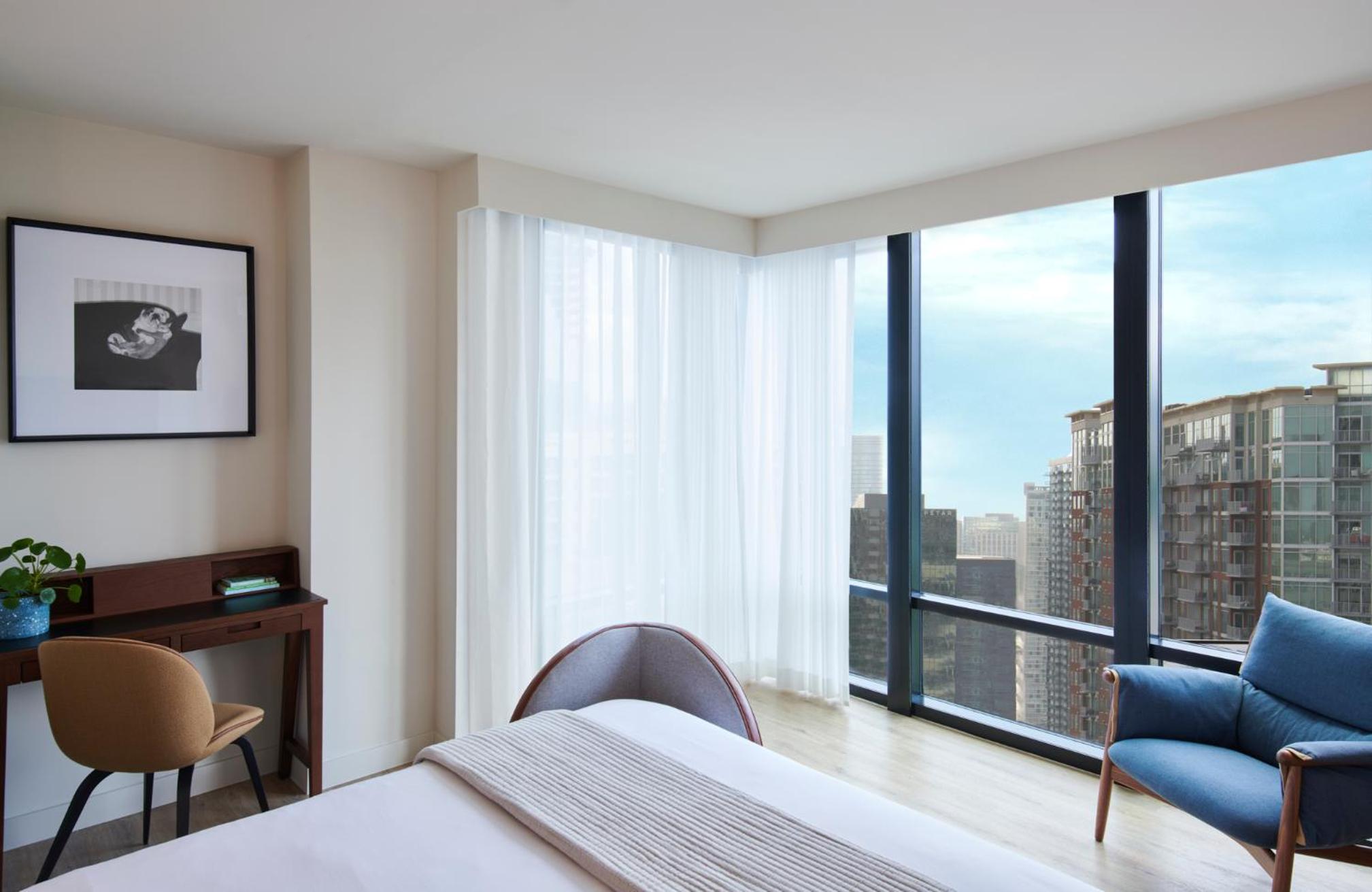 Grand Chamber King Suite - Photo 5