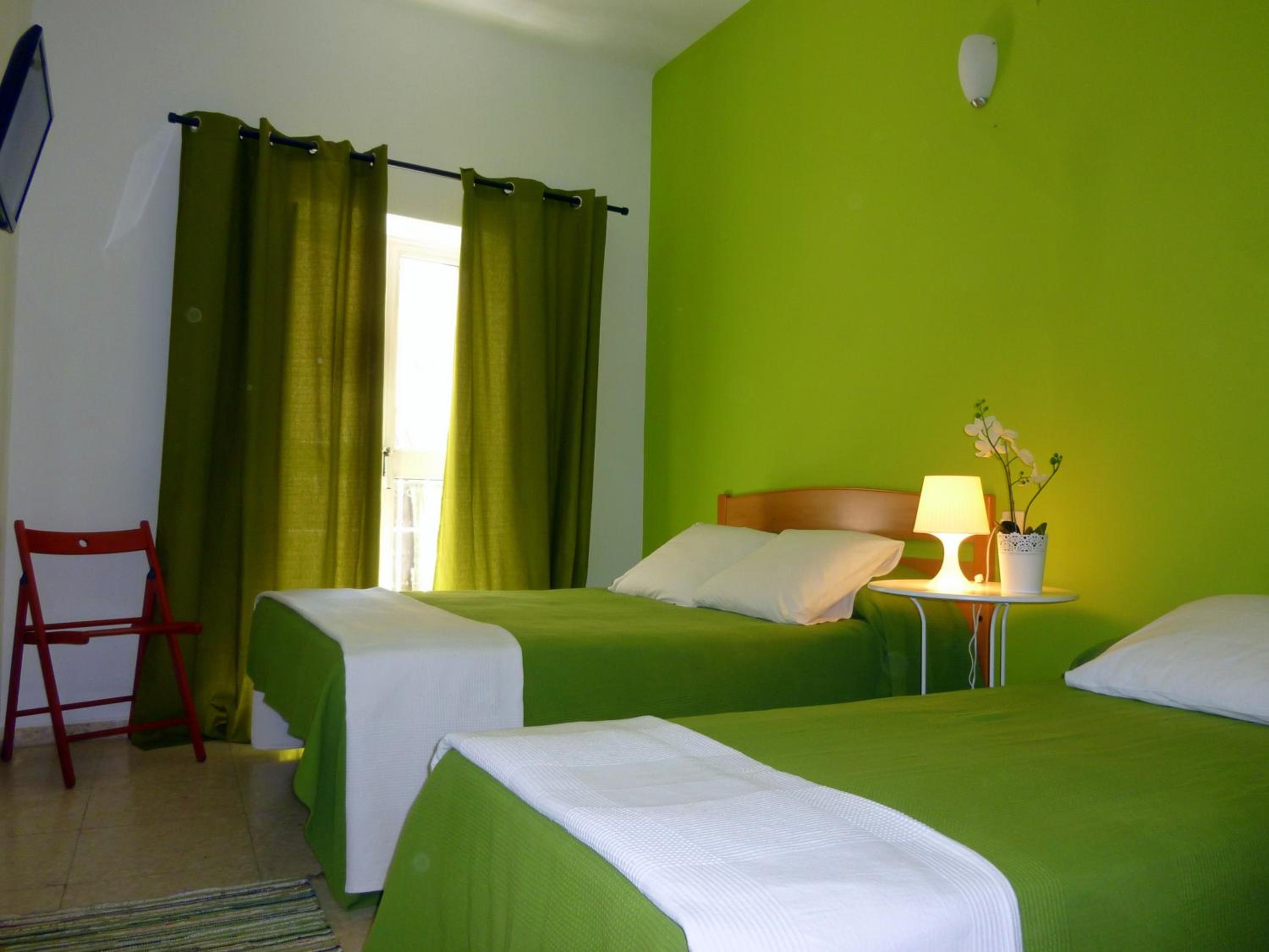 Double Room - Photo 3