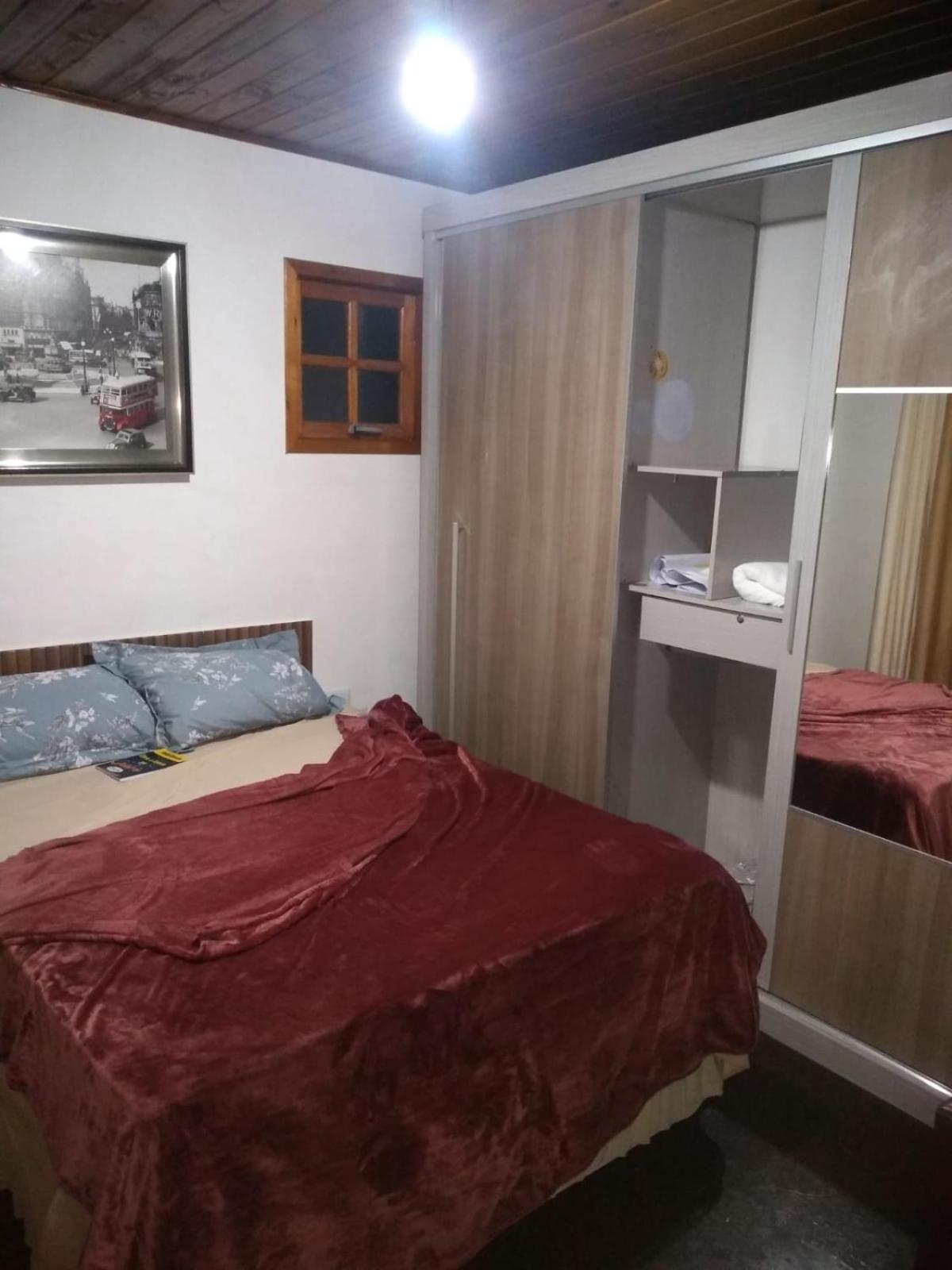 One-Bedroom House photo 1