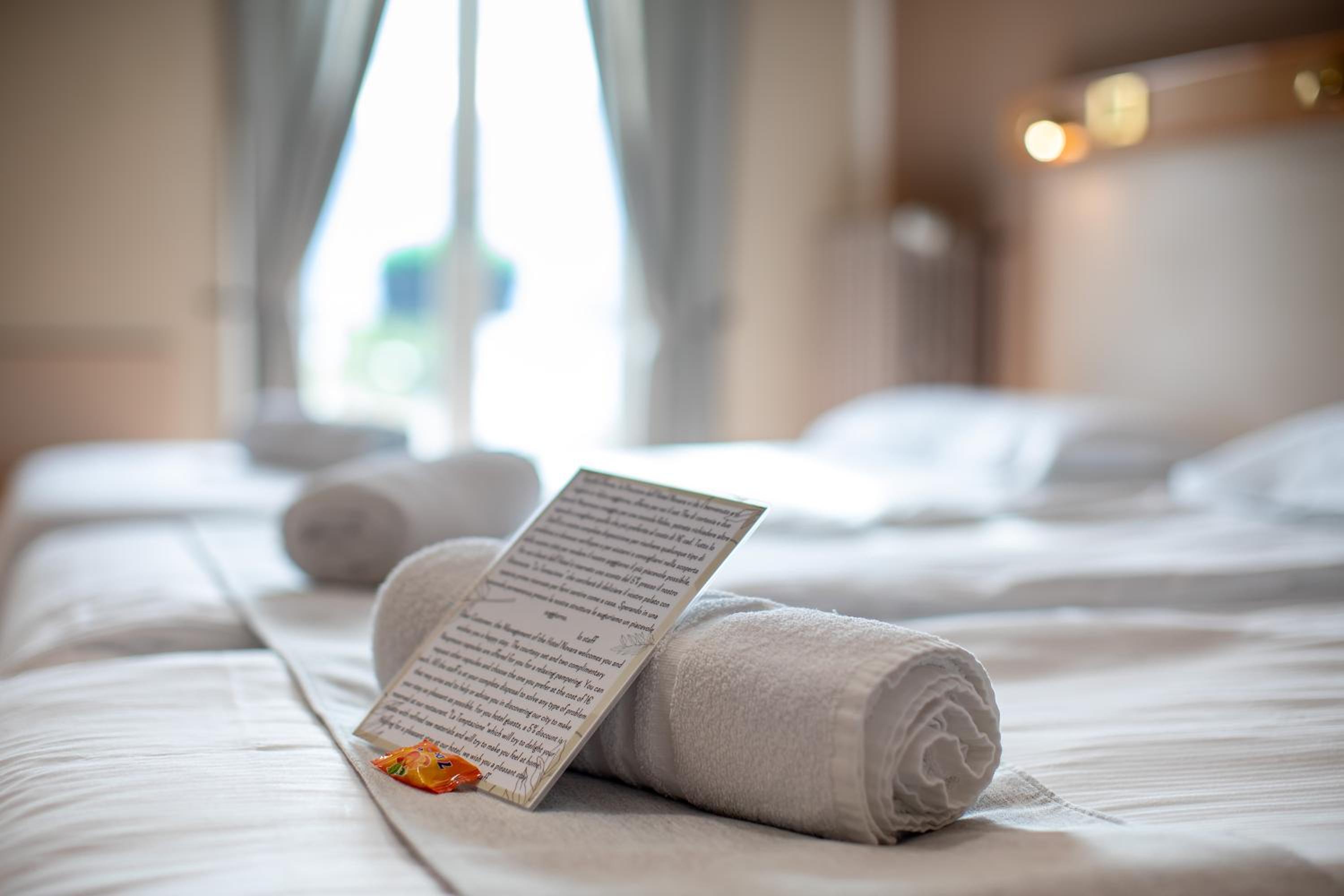 Standard Vierbettzimmer mit Seeblick