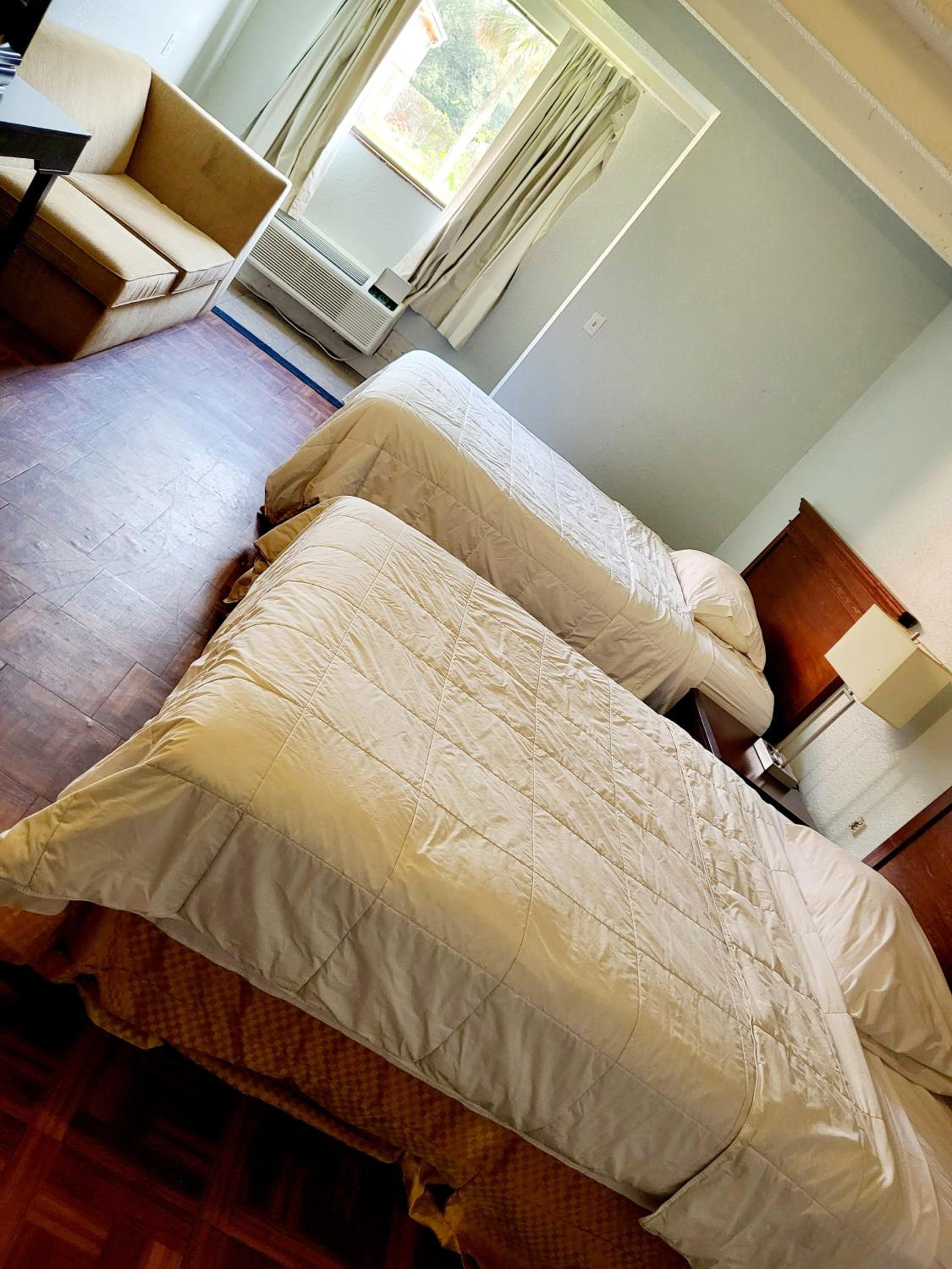 Deluxe Double or Twin Room - Photo 4