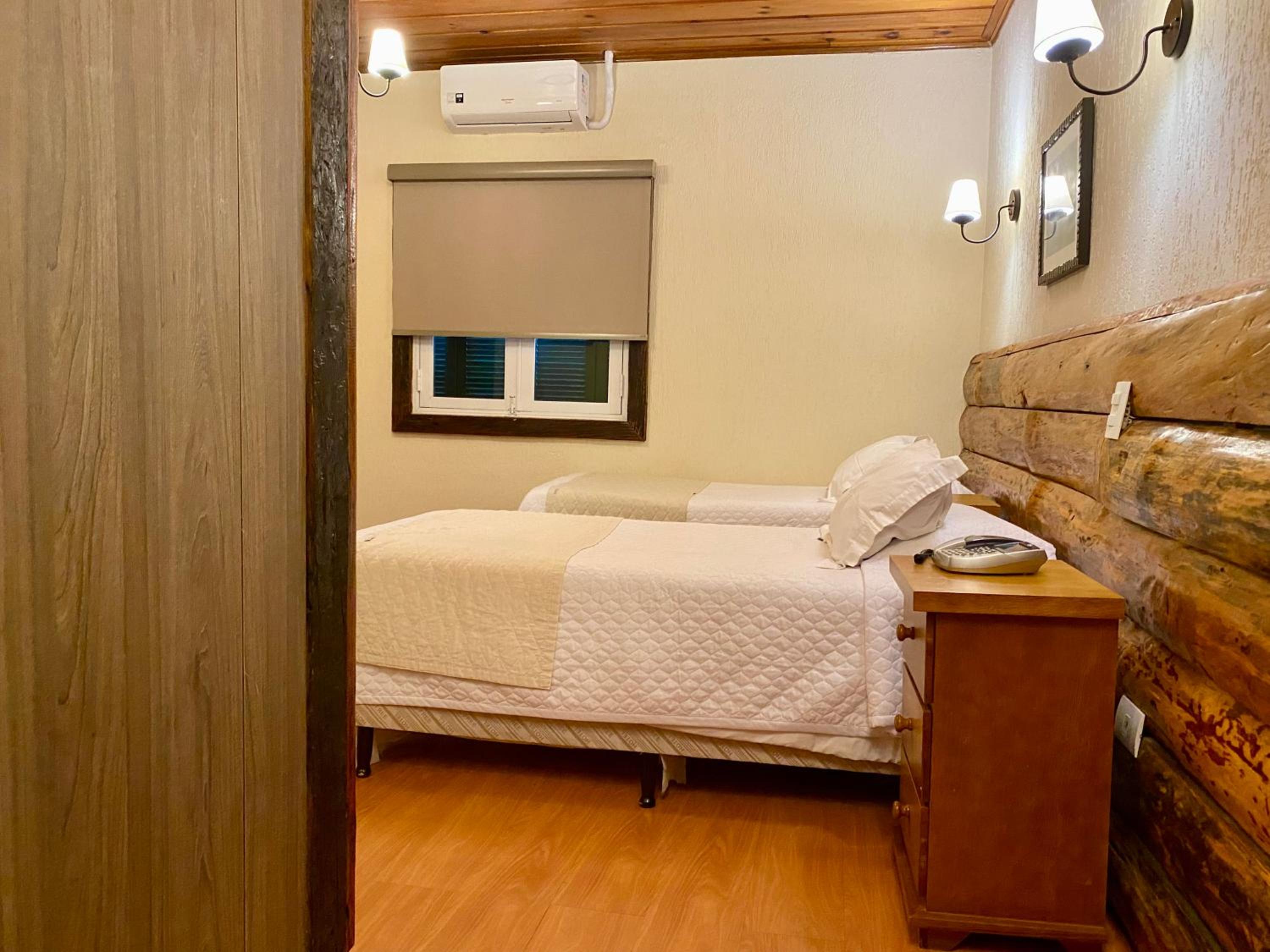 Superior Suite (4 Adults) thumbnail 5