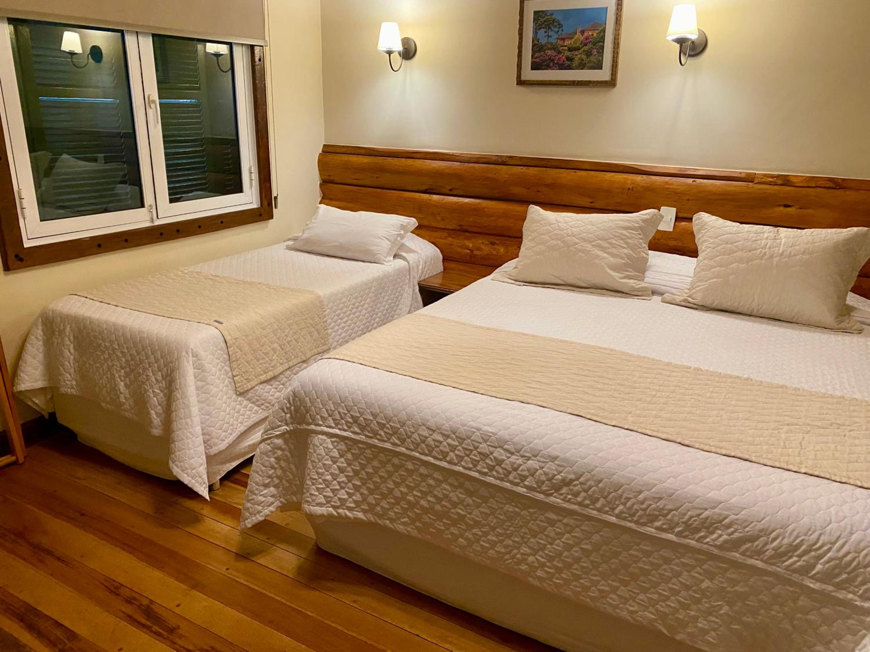 Chalet (3 Adults) thumbnail 5