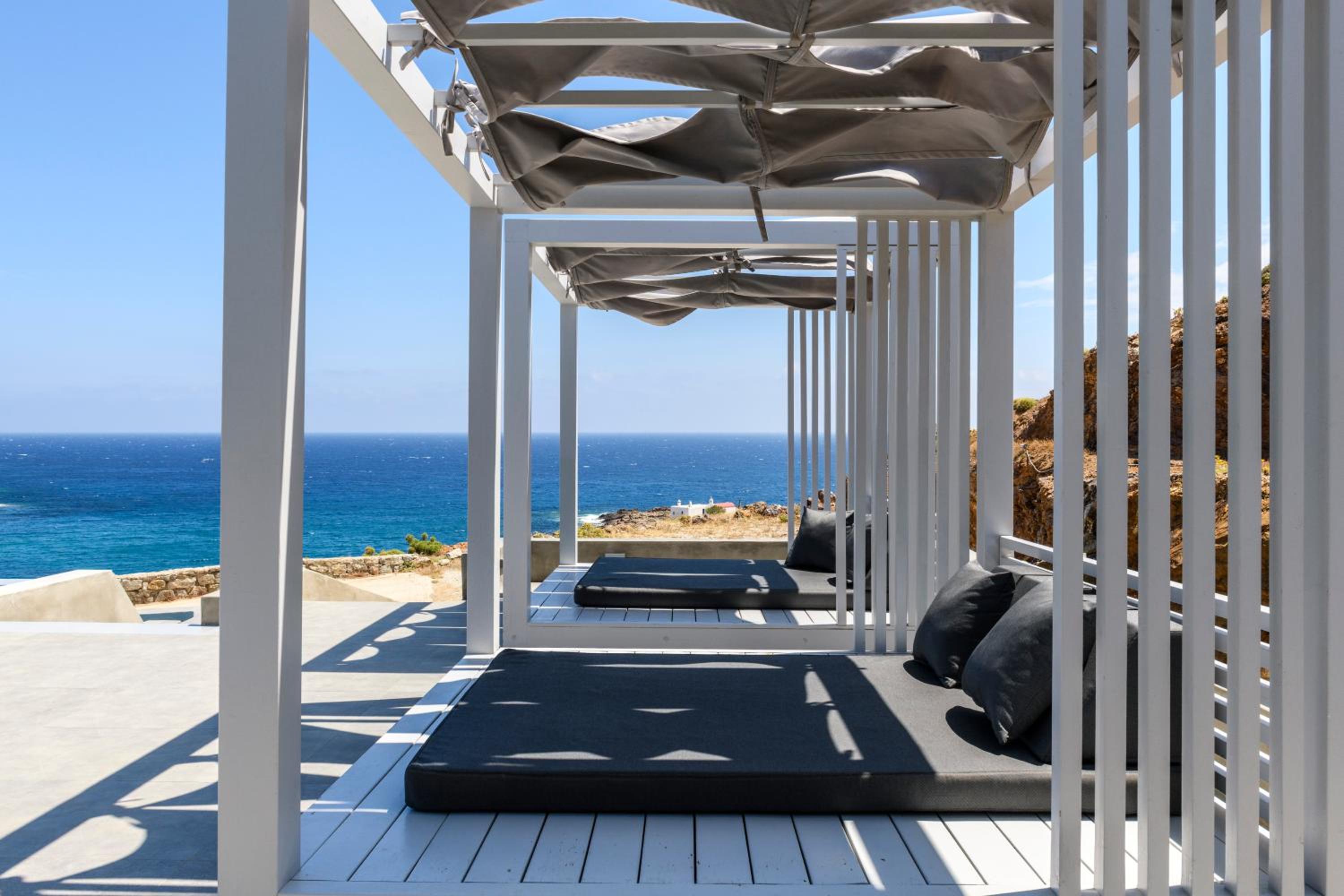 Villa - Beach Front photo 2
